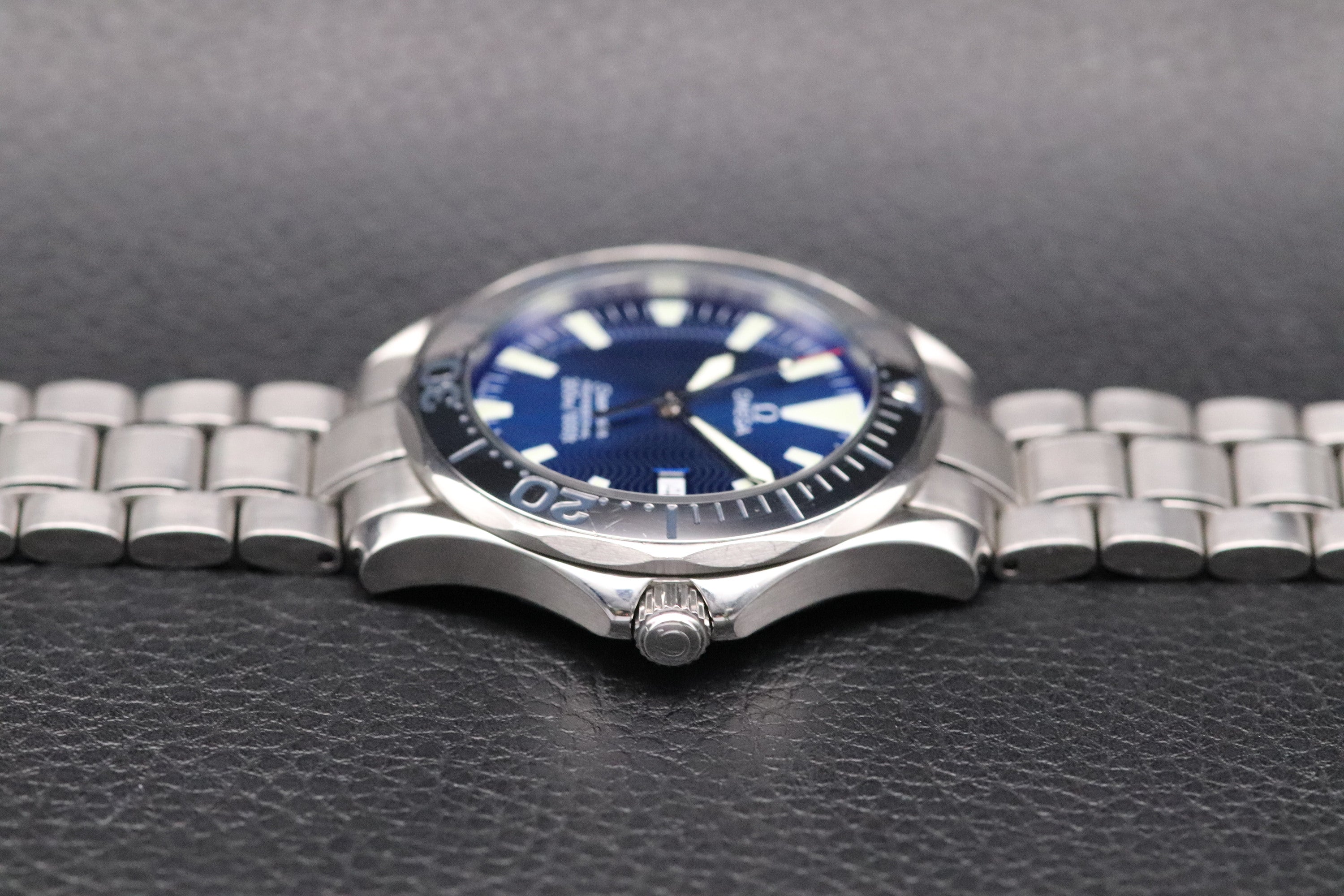 Omega Seamaster Diver 2265.80 Blue Dial 1998