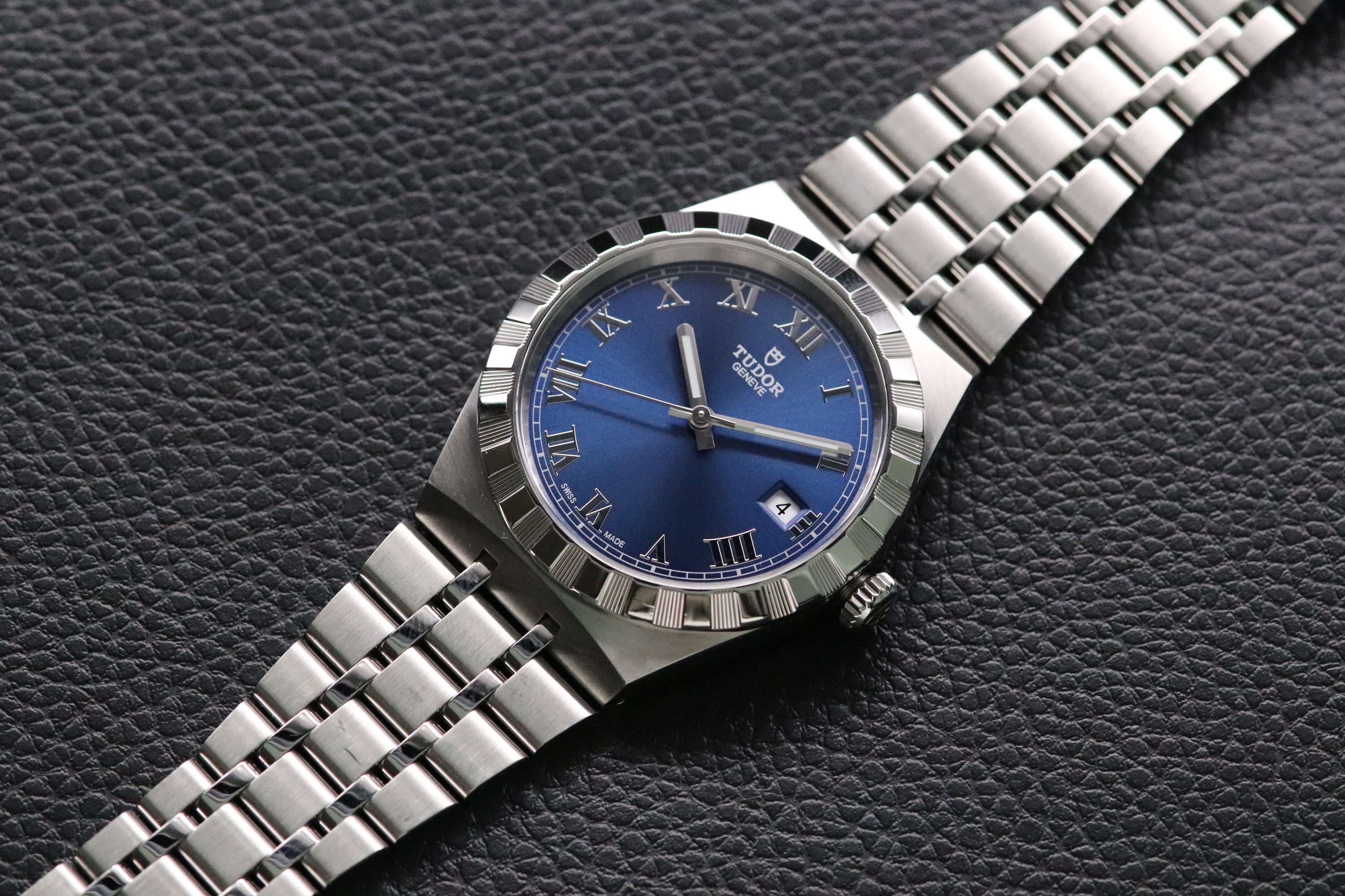 Tudor Royal 28500 Blue Dial Fullset 2022 Box+Papers