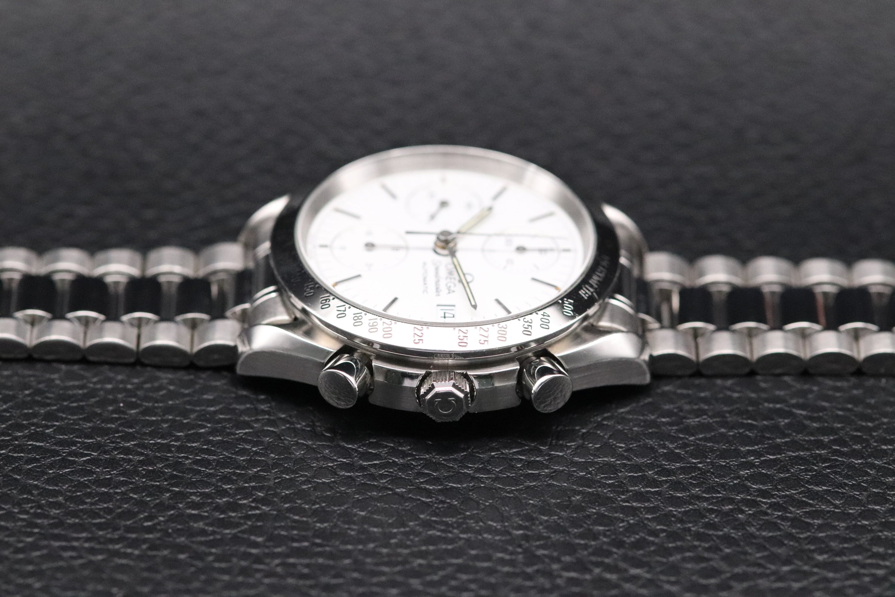 Omega Speedmaster Date 3511.20 Papers 2012 Albino