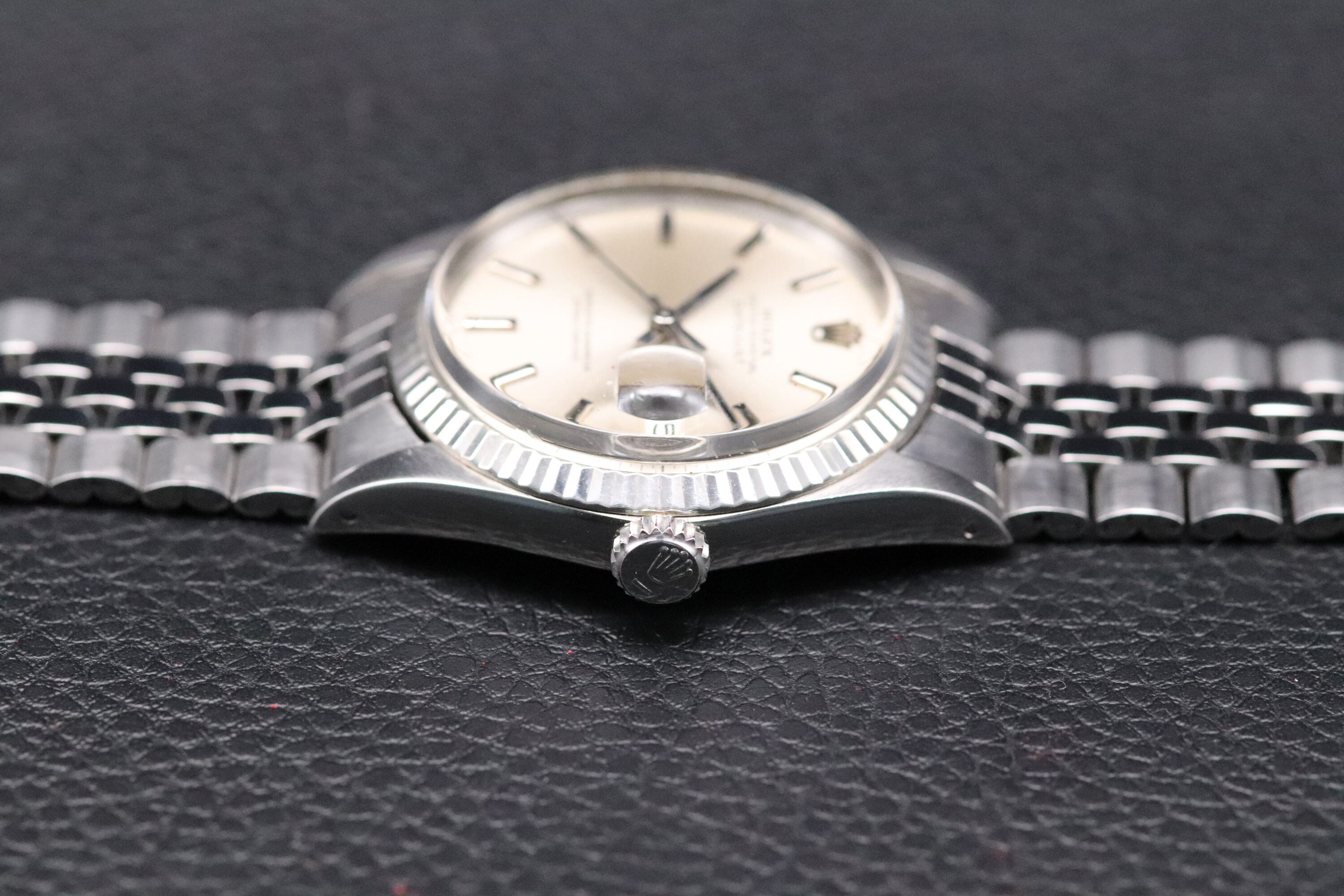 Rolex Datejust 1601 Silver Dial Papers 1970
