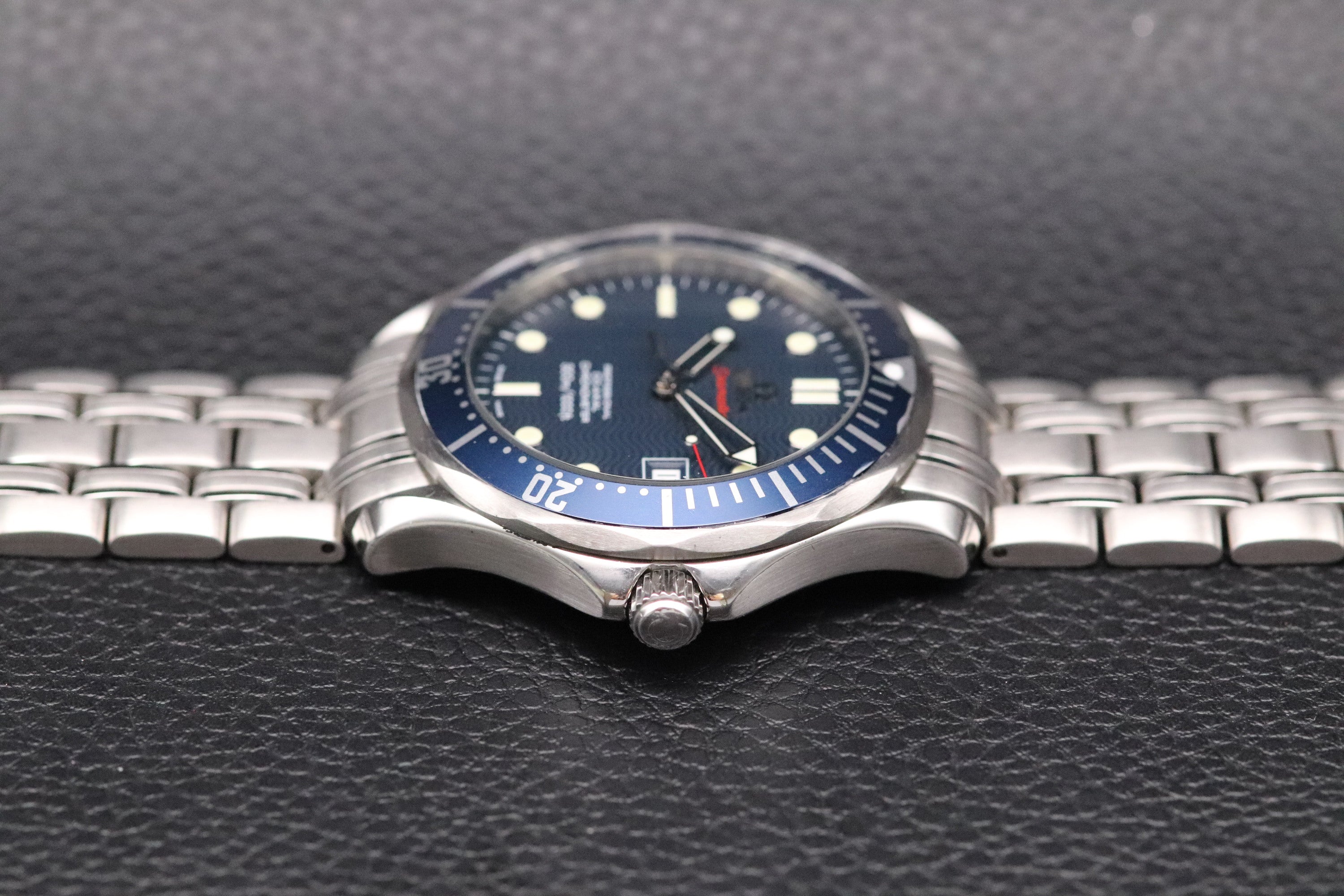 Omega Seamaster Diver 2220.80 Papers 2011
