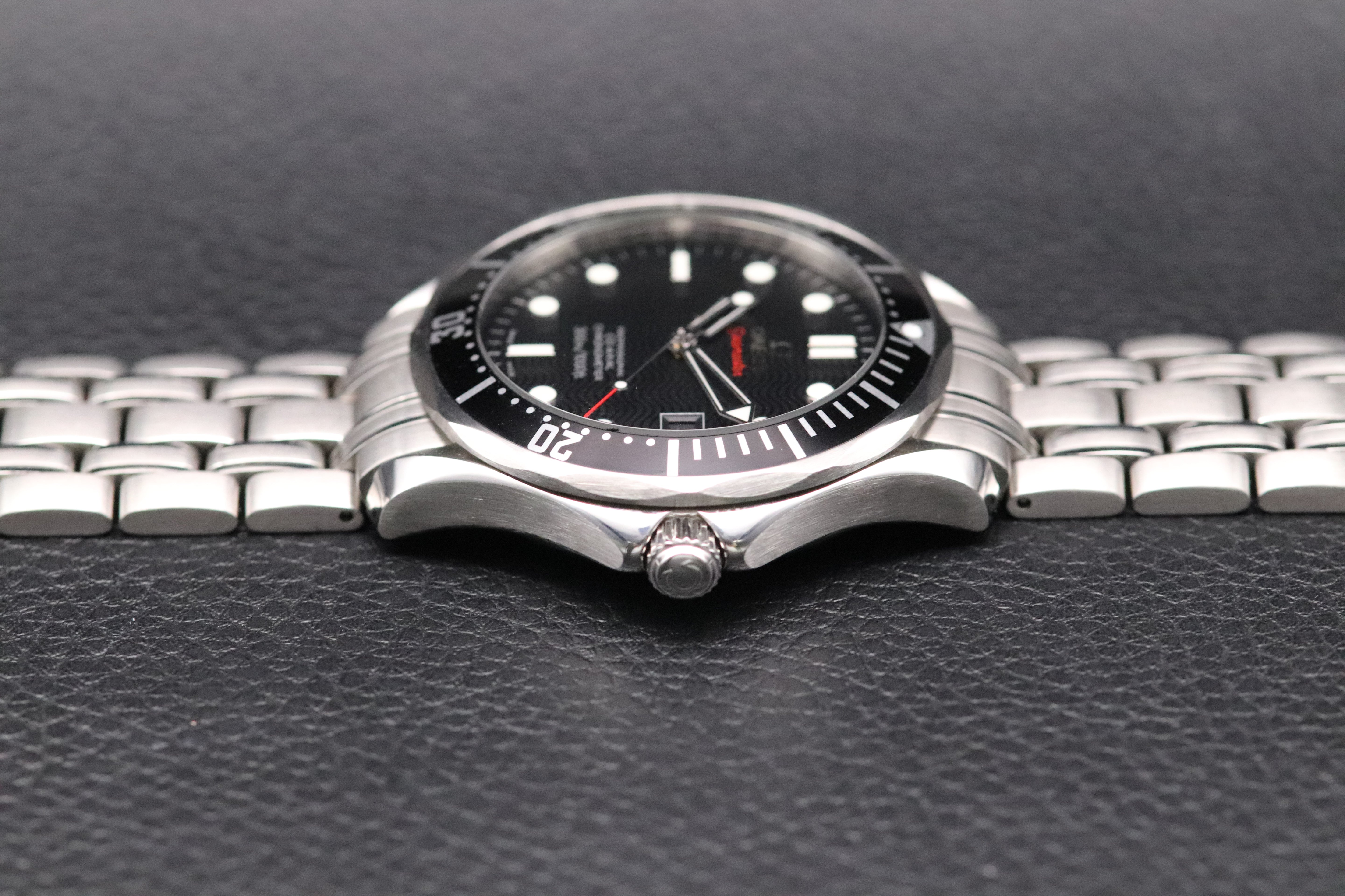 Omega Seamaster 212.30.41.20.01.002 Black Dial 2018 Papers