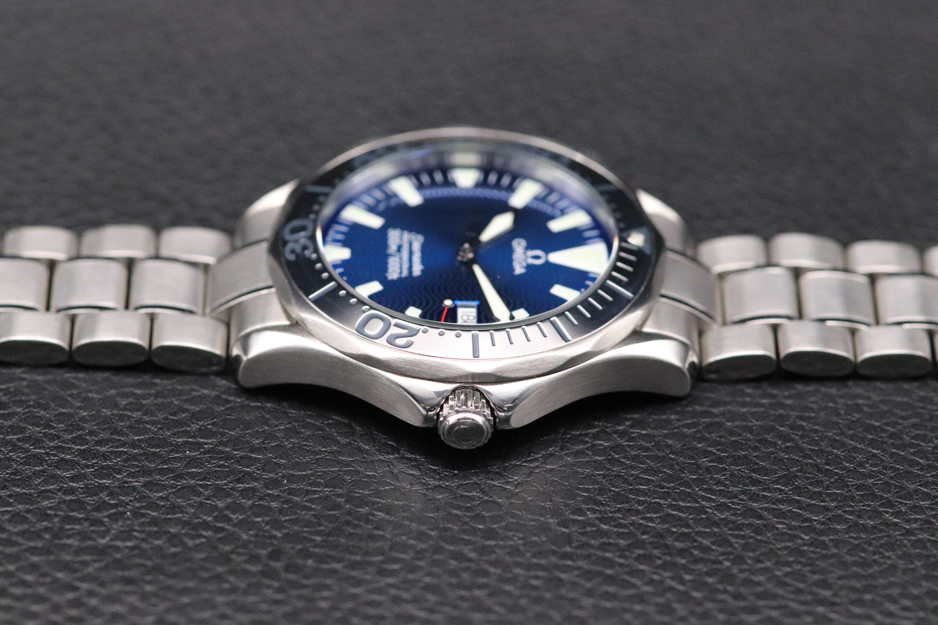 Omega Seamaster Diver 2265.80 Blue Dial 2000 Papers
