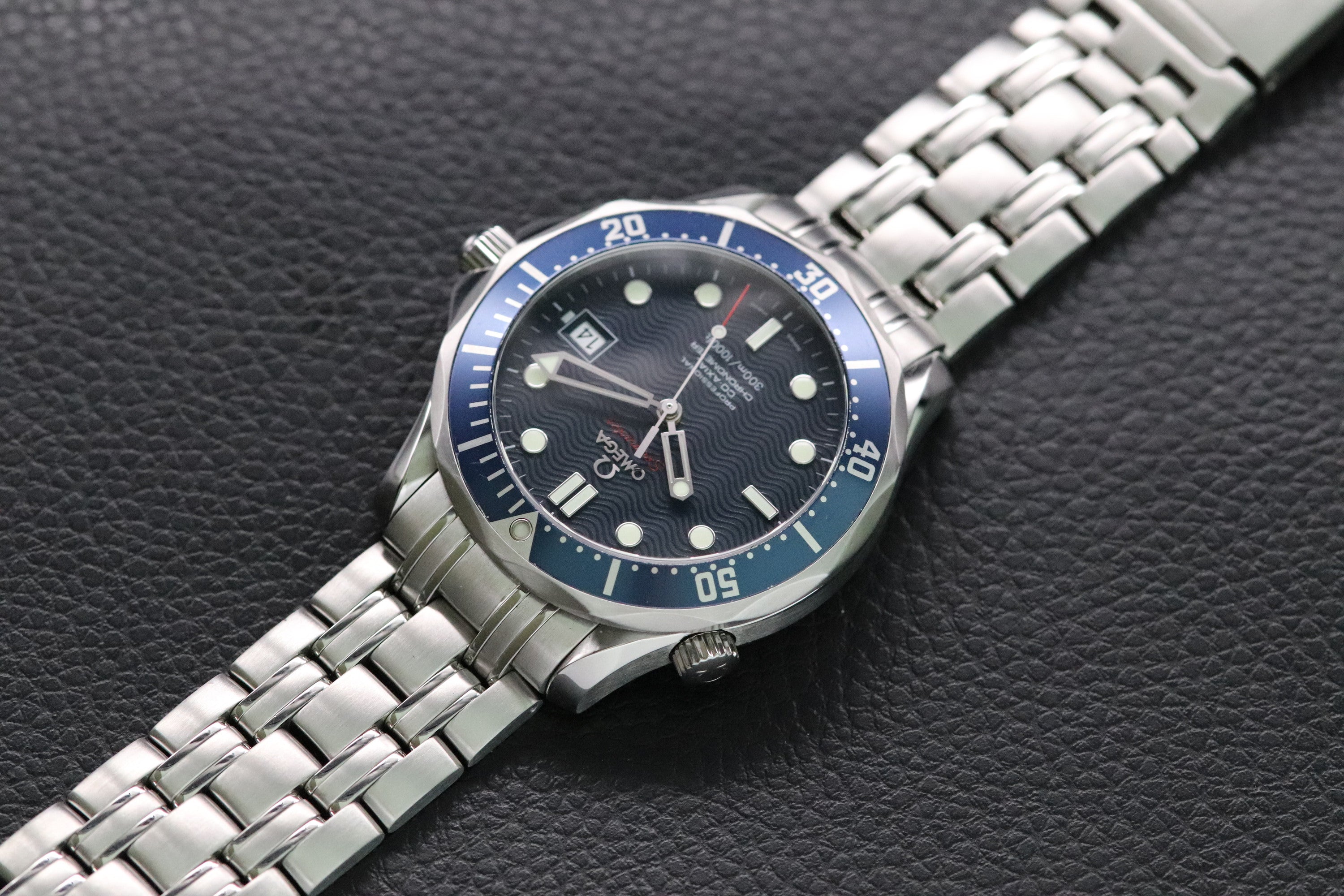Omega Seamaster Diver 2220.80 Blue Dial 2010
