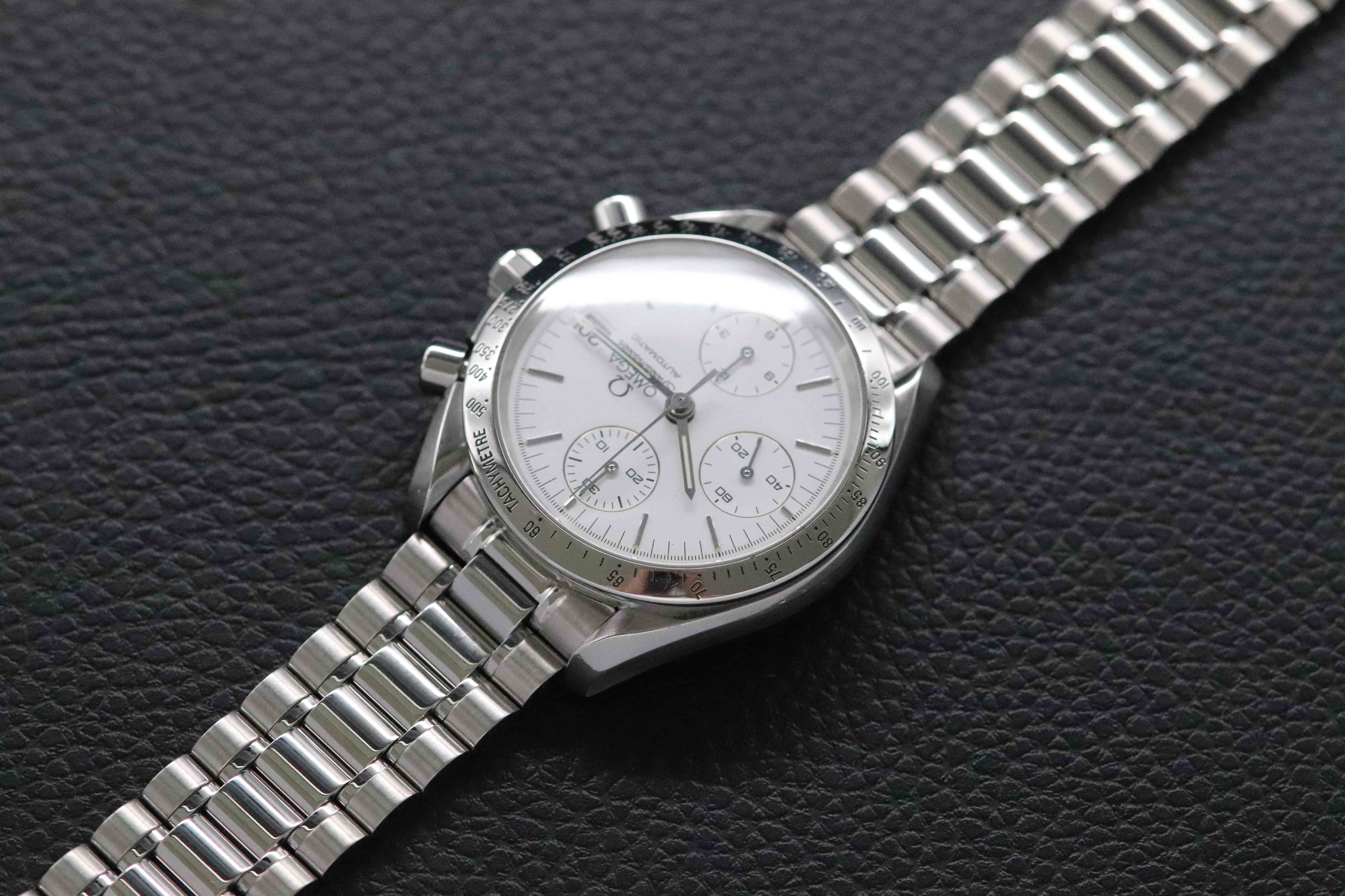 Omega Speedmaster Date 3511.20 White Dial 1998 Albino Papers