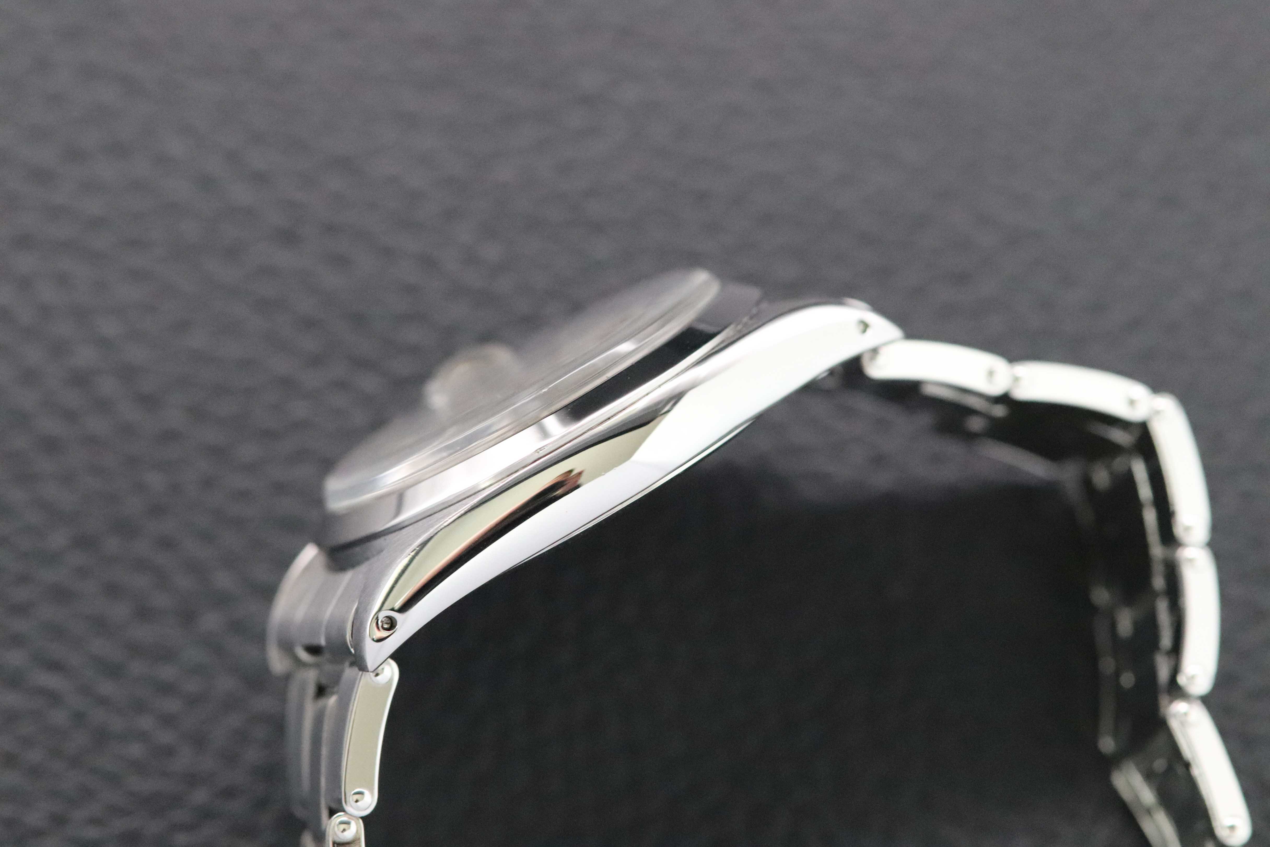 Rolex Oysterdate 6694 Cadran Argent 1964