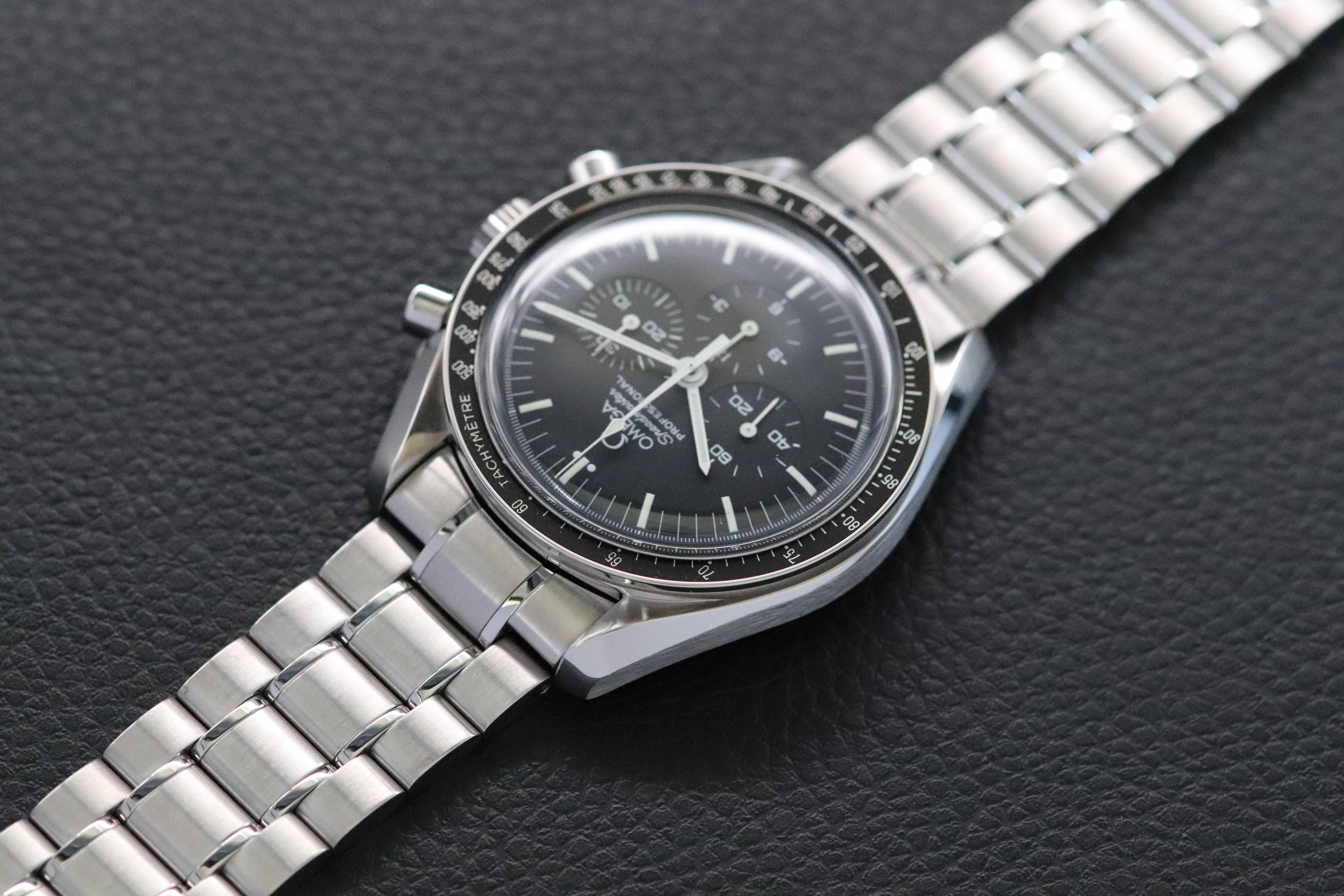 Omega Speedmaster Moonwatch 3570.50 NOS Fullset 2000 Box+Papers