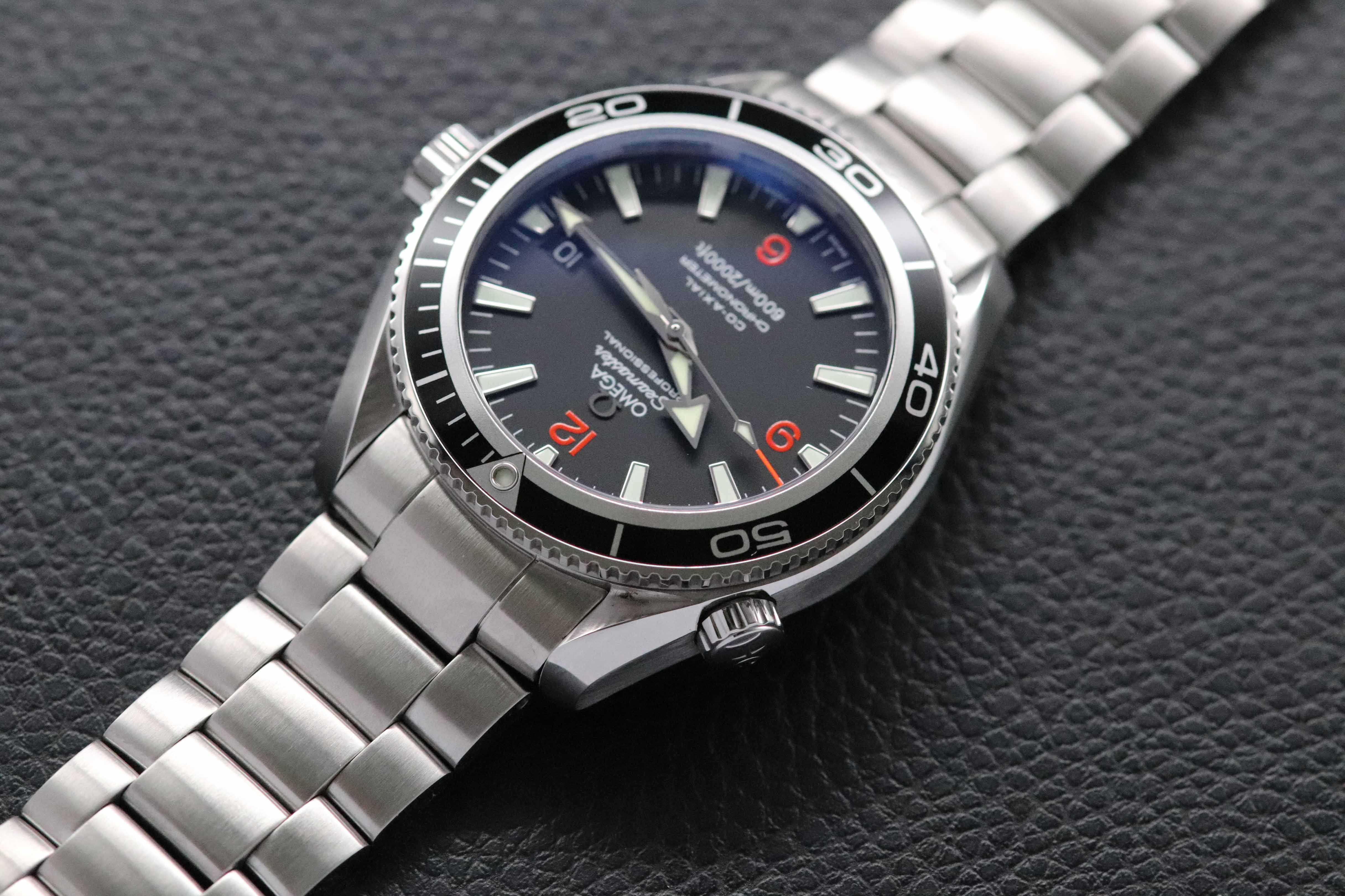 Omega Seamaster Planet Ocean 2201.51, FULLSET de 2008, caja y PAPERS