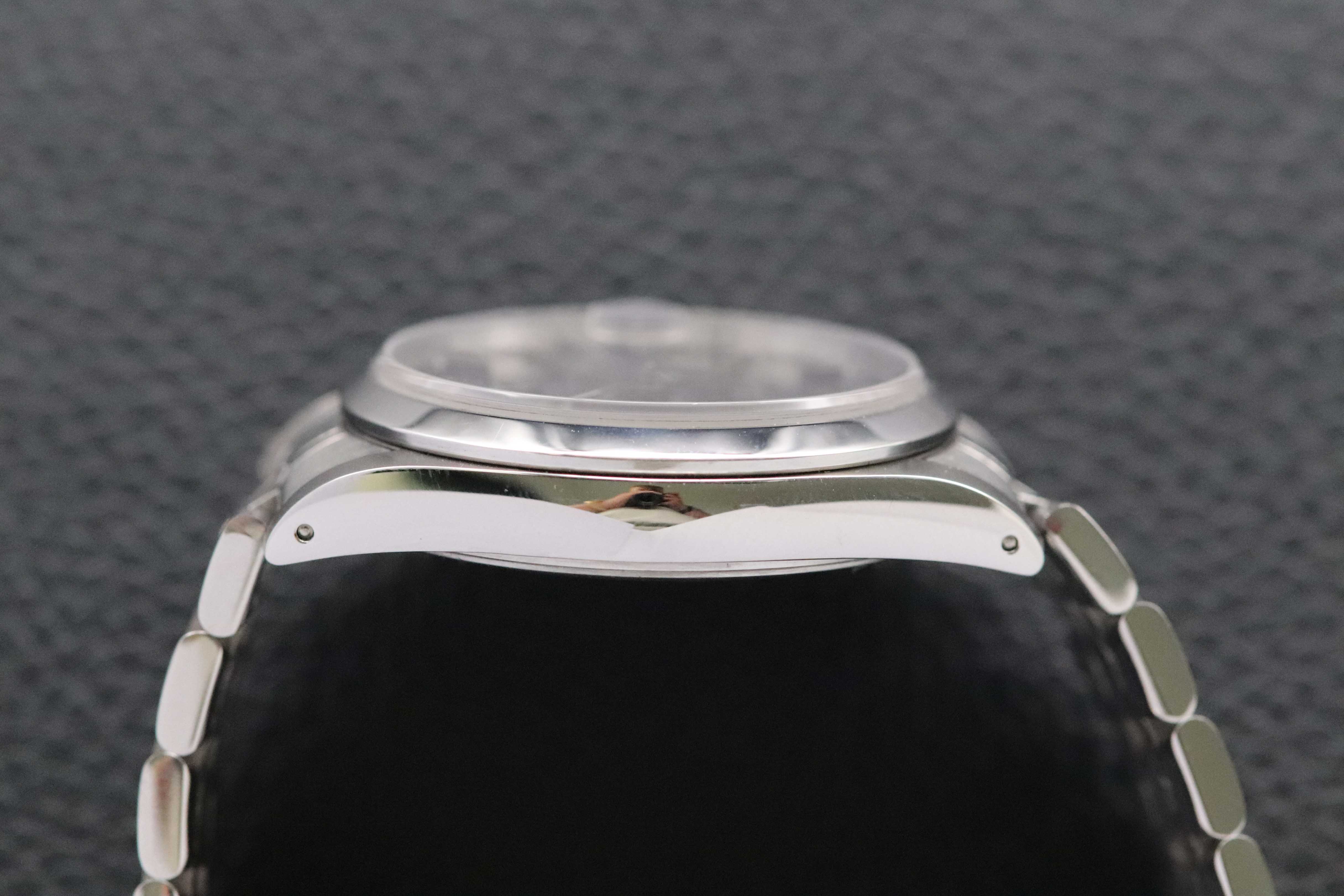 Tudor Date-Day 76200 Black Dial 2019 PAPERS