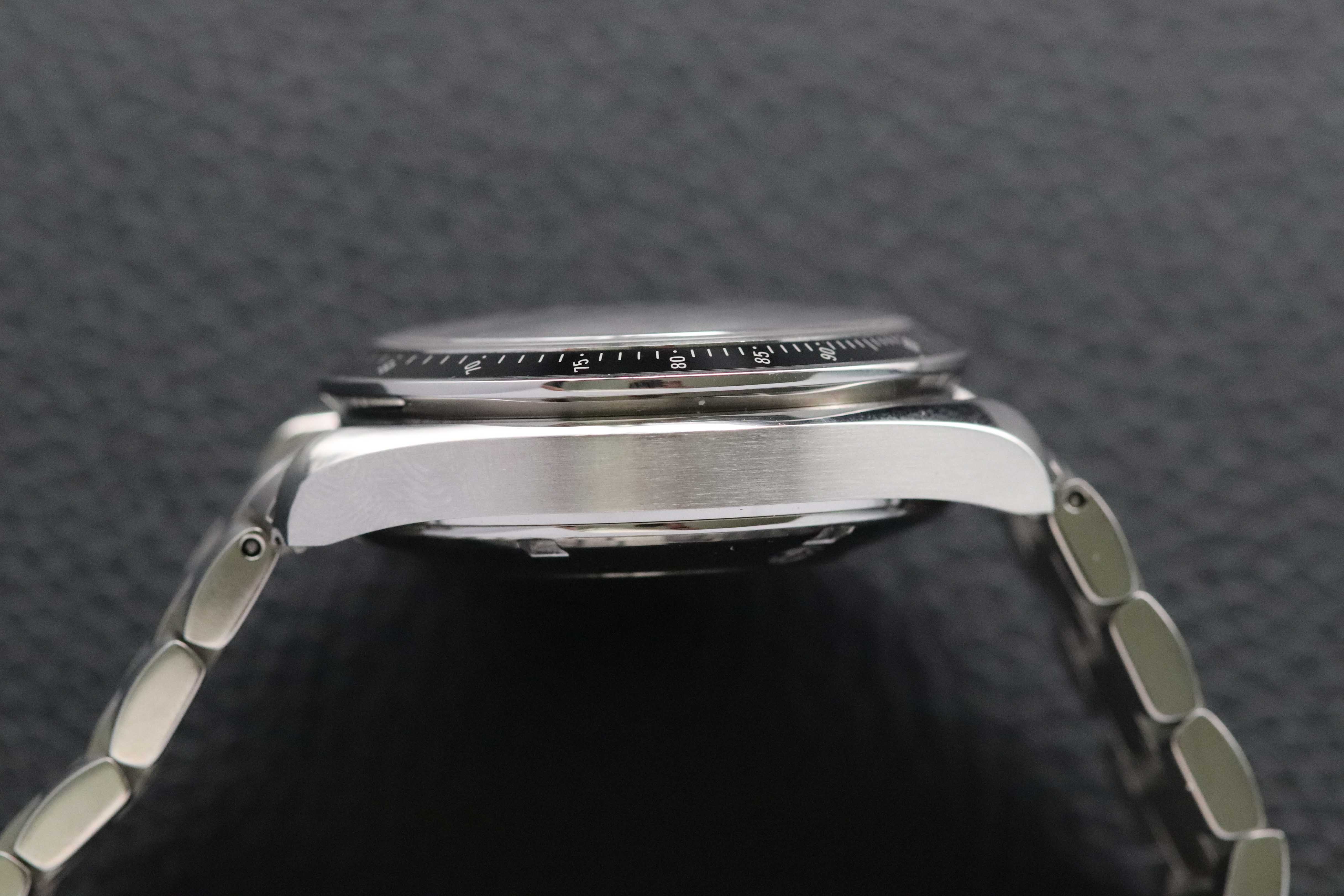 Omega Speedmaster Date 3210.50 Fullset 2010 Scatola+carteggiatura