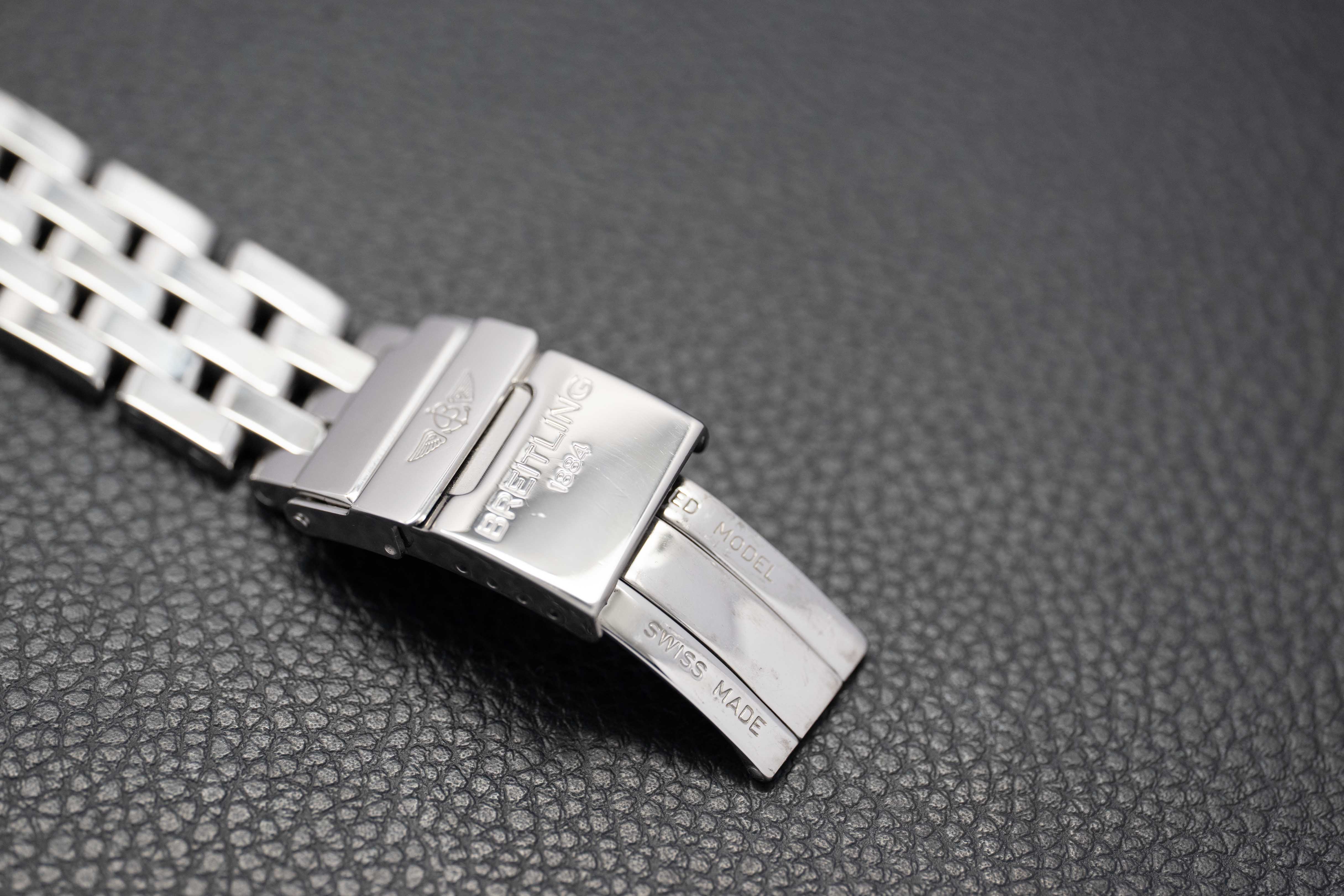 Breitling Chronomat B13050.1 Papers 2004