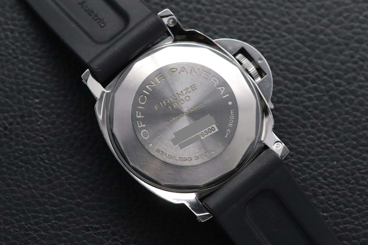 Panerai Luminor Base PAM00104 Fullset 2009 Box+Papers