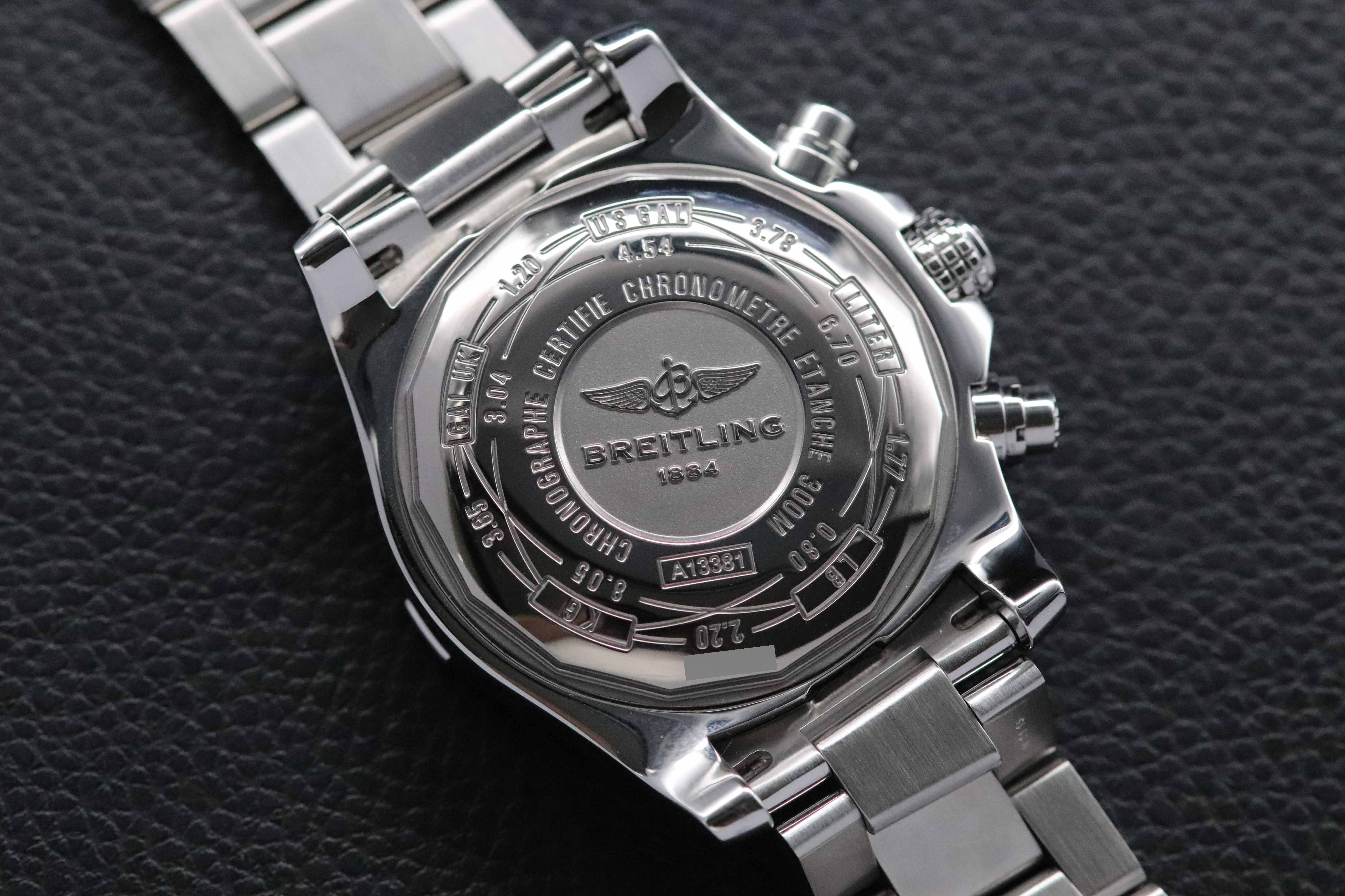 Breitling Avenger II A13381 FULLSET 2015 Box + PAPERS