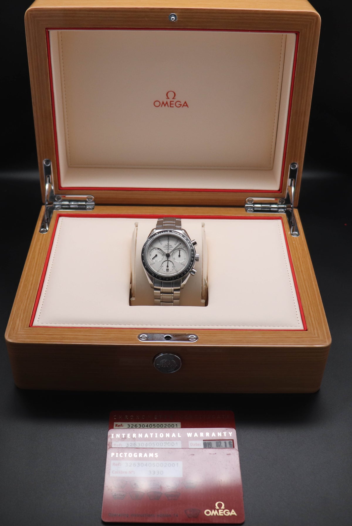 Omega Speedmaster Racing 326.30.40.50.02.001 Fullset 2019 Box+Papers