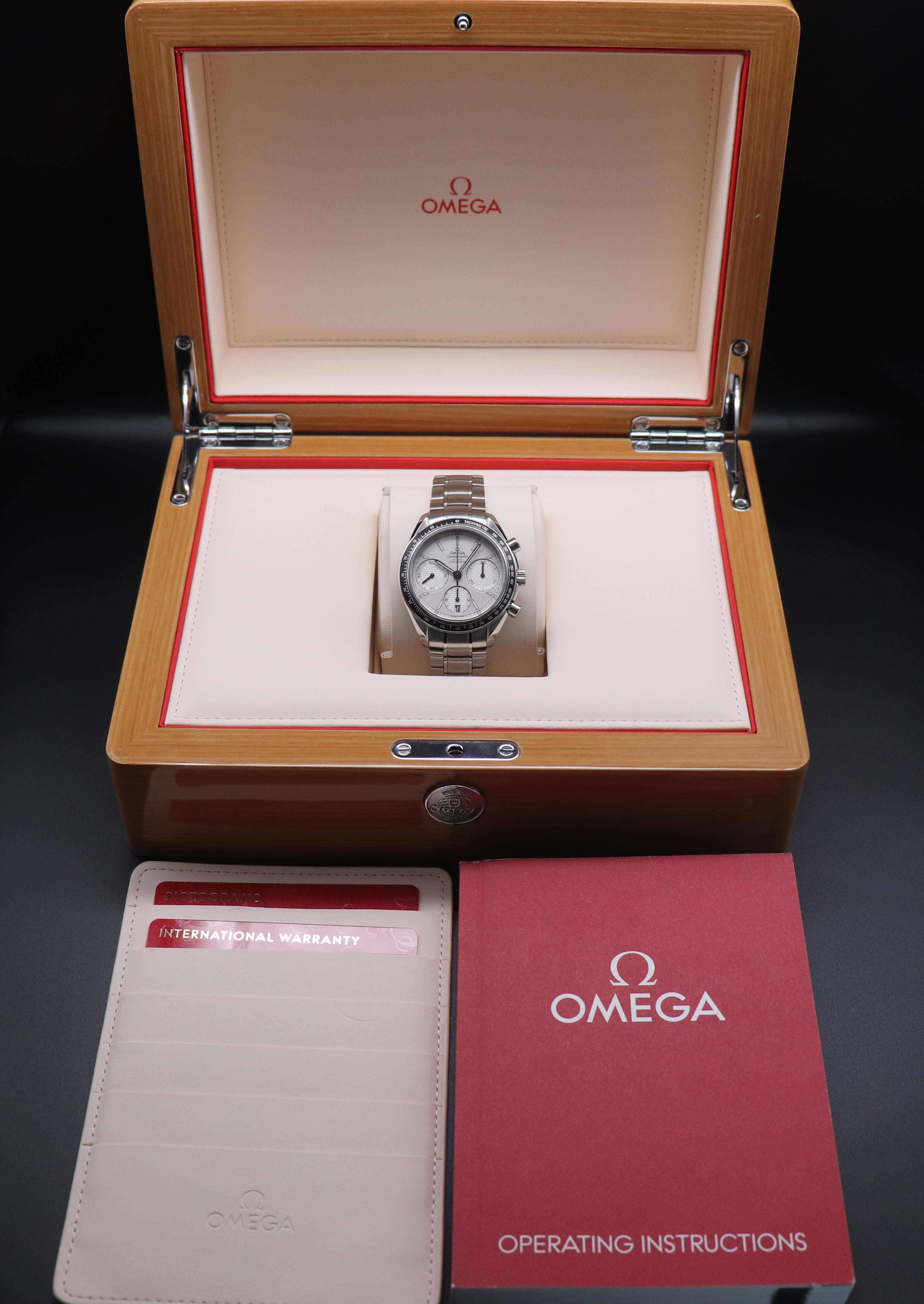 Omega Speedmaster Racing 326.30.40.50.02.001 Complete Set 2019 Box + Papers