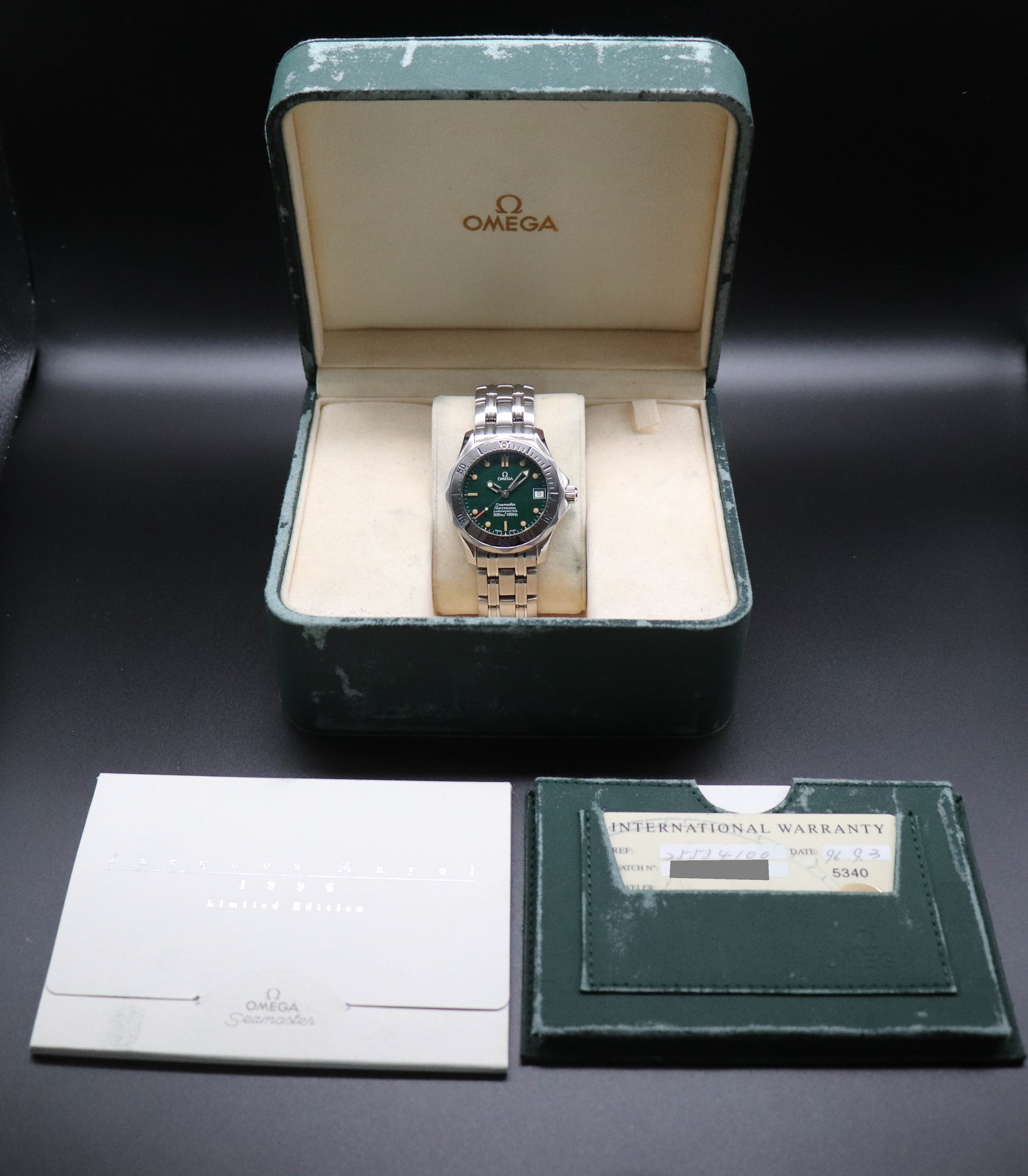 Omega Seamaster 300 2553.41 Jacques Mayol Green Fullset 1996 Box+Papers