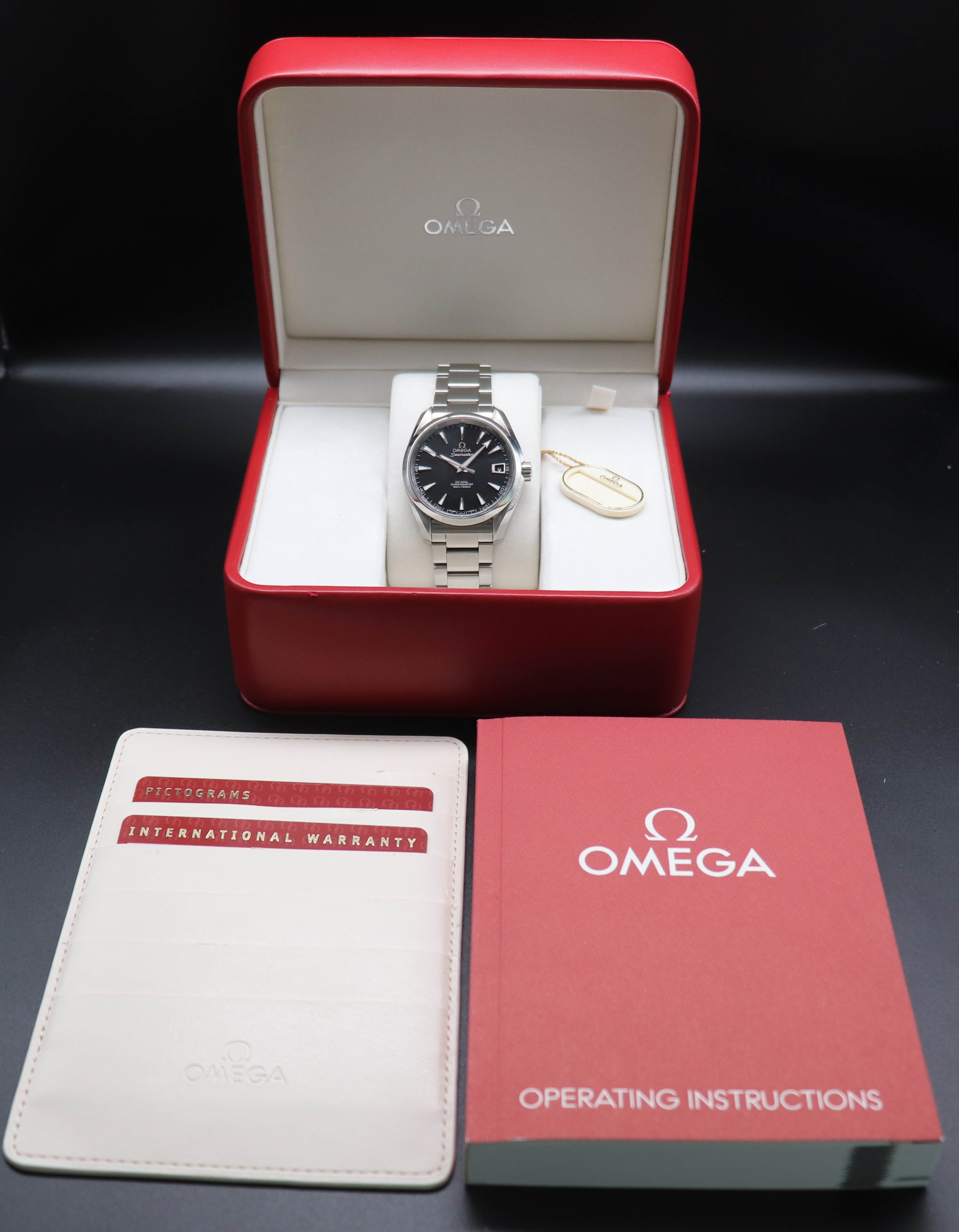 Omega Seamaster Aqua Terra 231.10.39.21.01.001 Complete Set 2014 Box + Papers