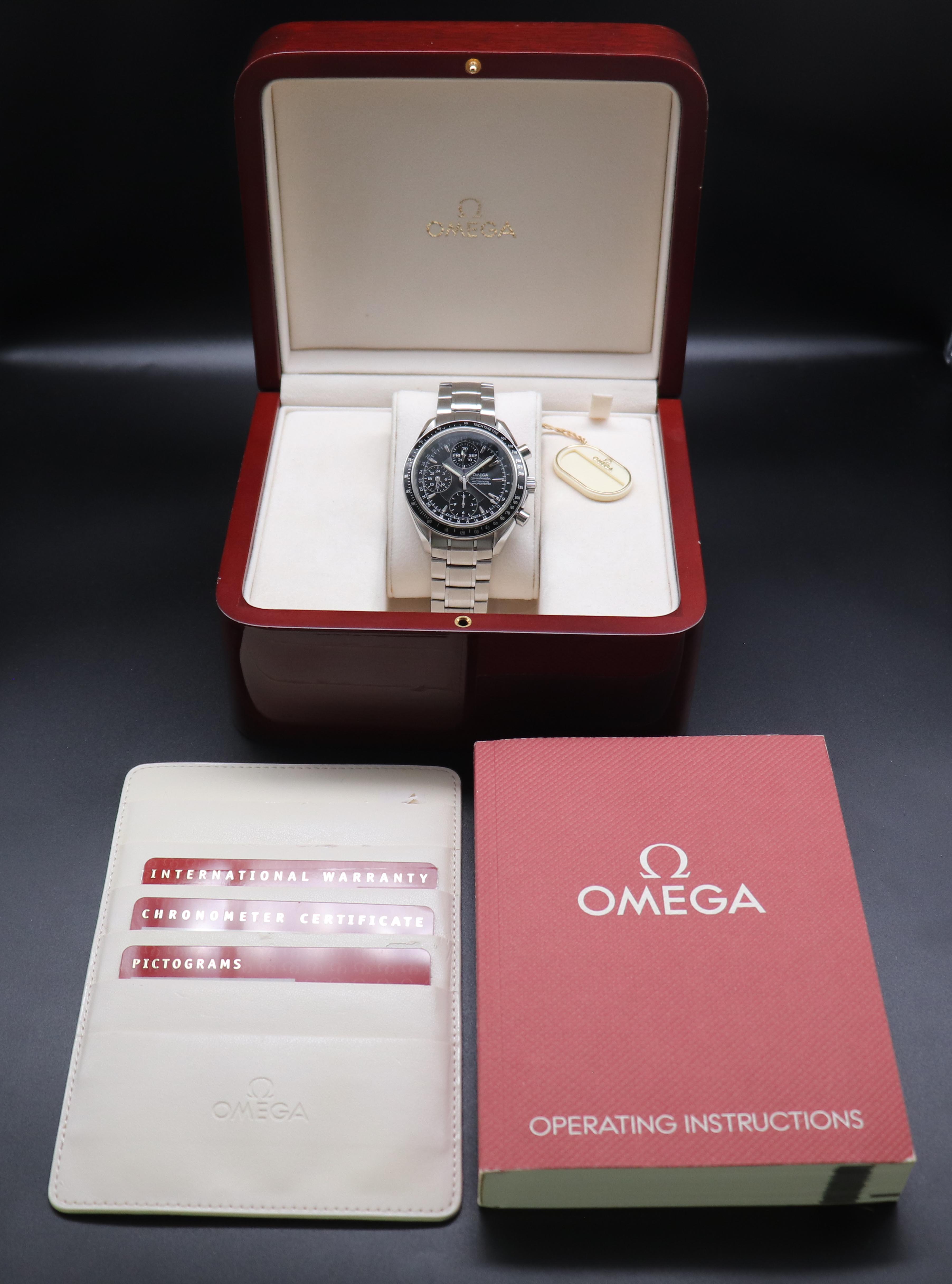Omega Speedmaster Day Date 3220.50 Set completo 2011 Scatola+carteggiatura