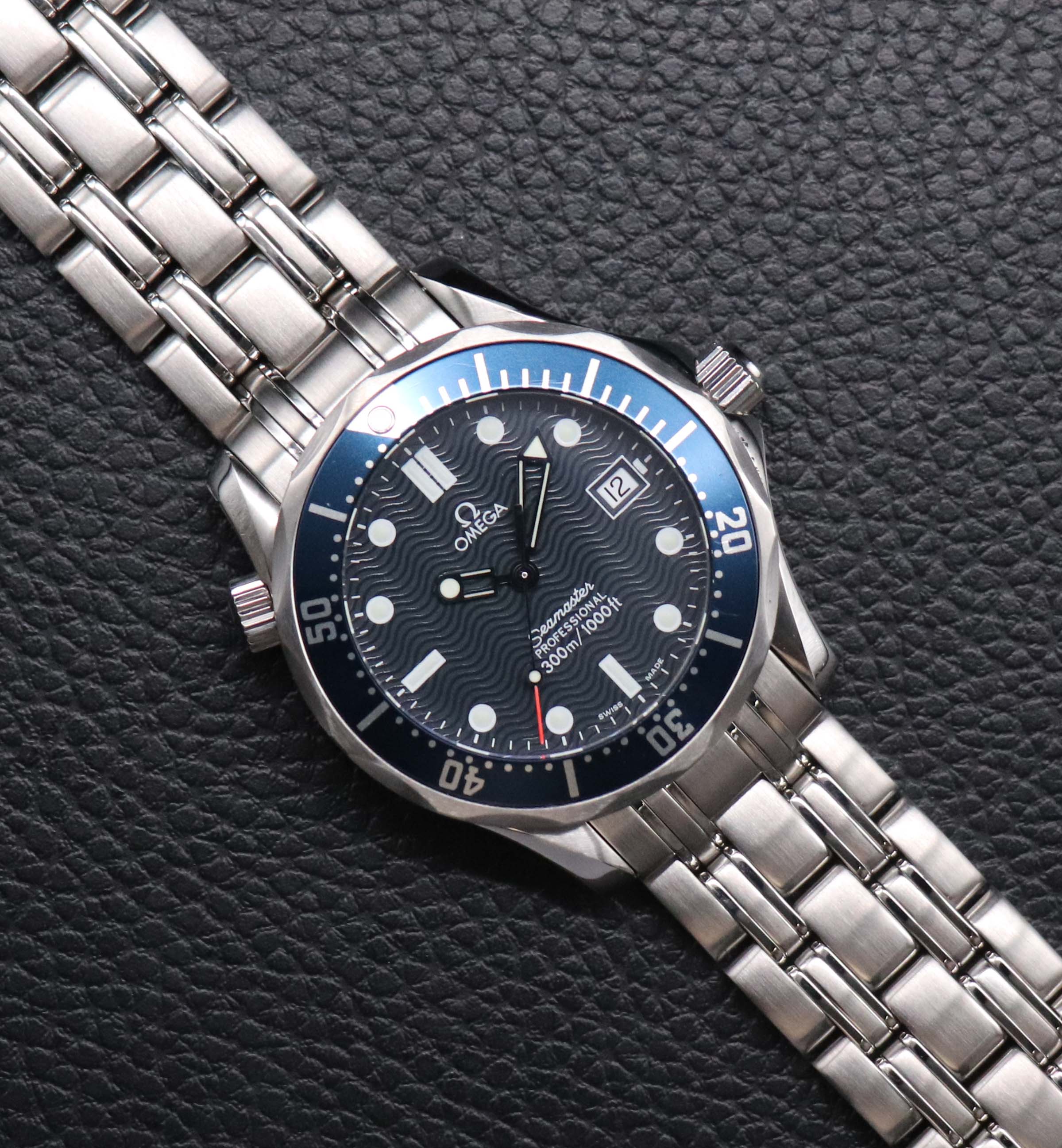 Omega Seamaster 300 2561.80 Blue Dial 1998