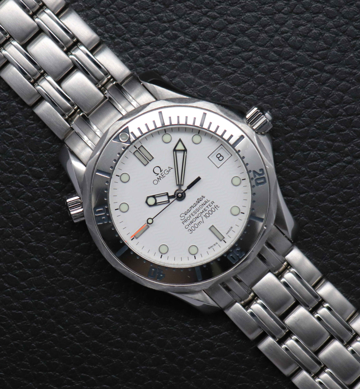Omega Seamaster Diver 300 2552.20 White Dial 1999