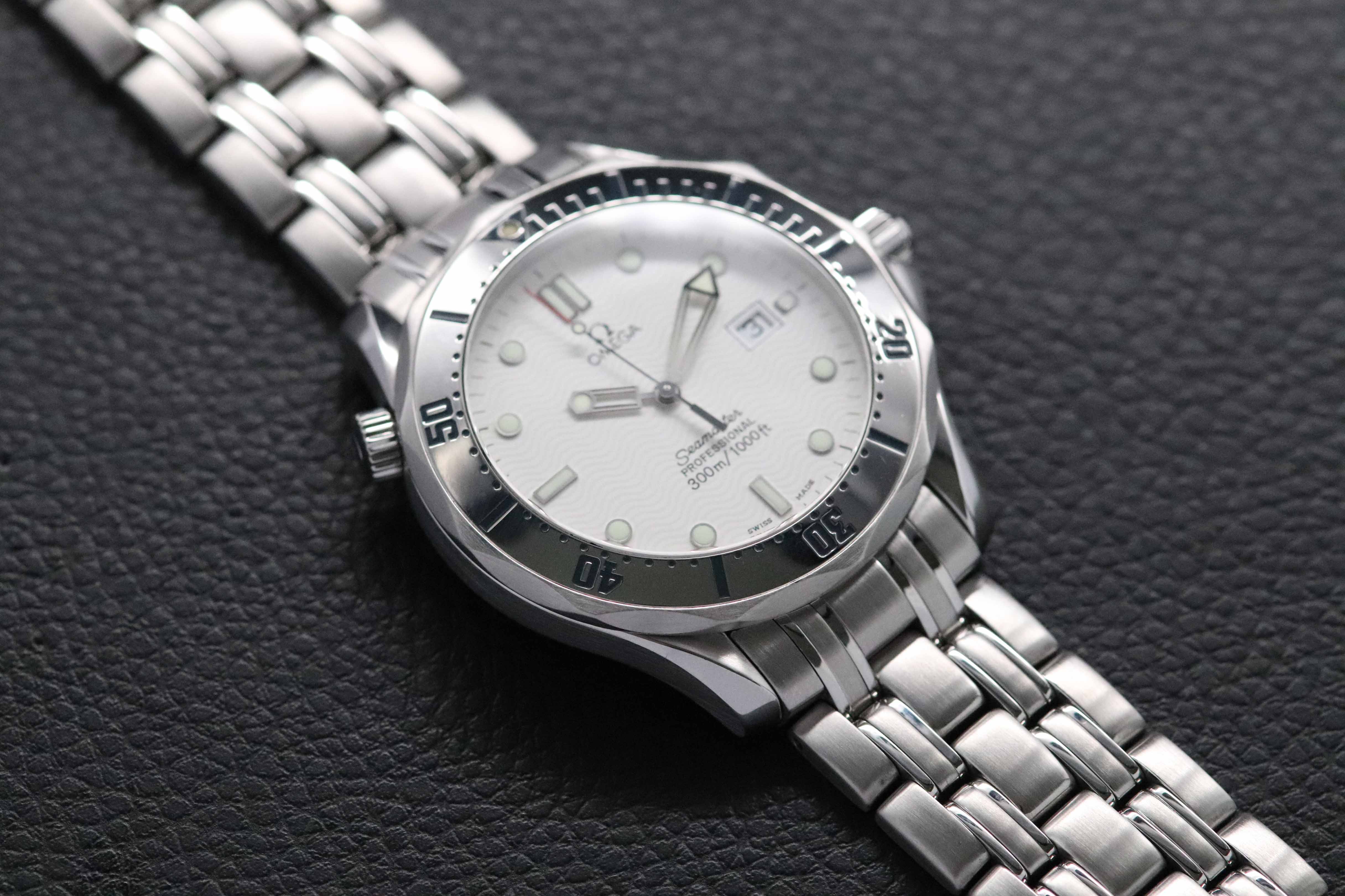 Omega Seamaster 300 Albino 2542.20 White Dial 1995