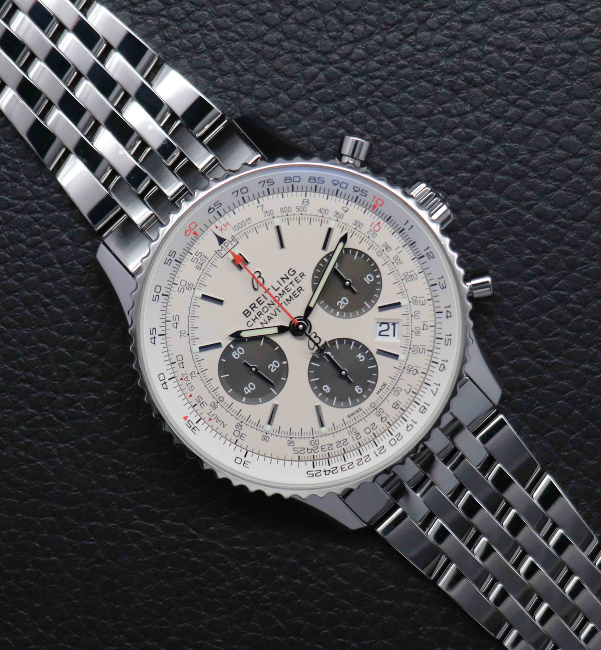 Breitling Navitimer B01 Chronograph 43 AB0121/AB0121211G1A1 Fullset 2024 Box+Papers