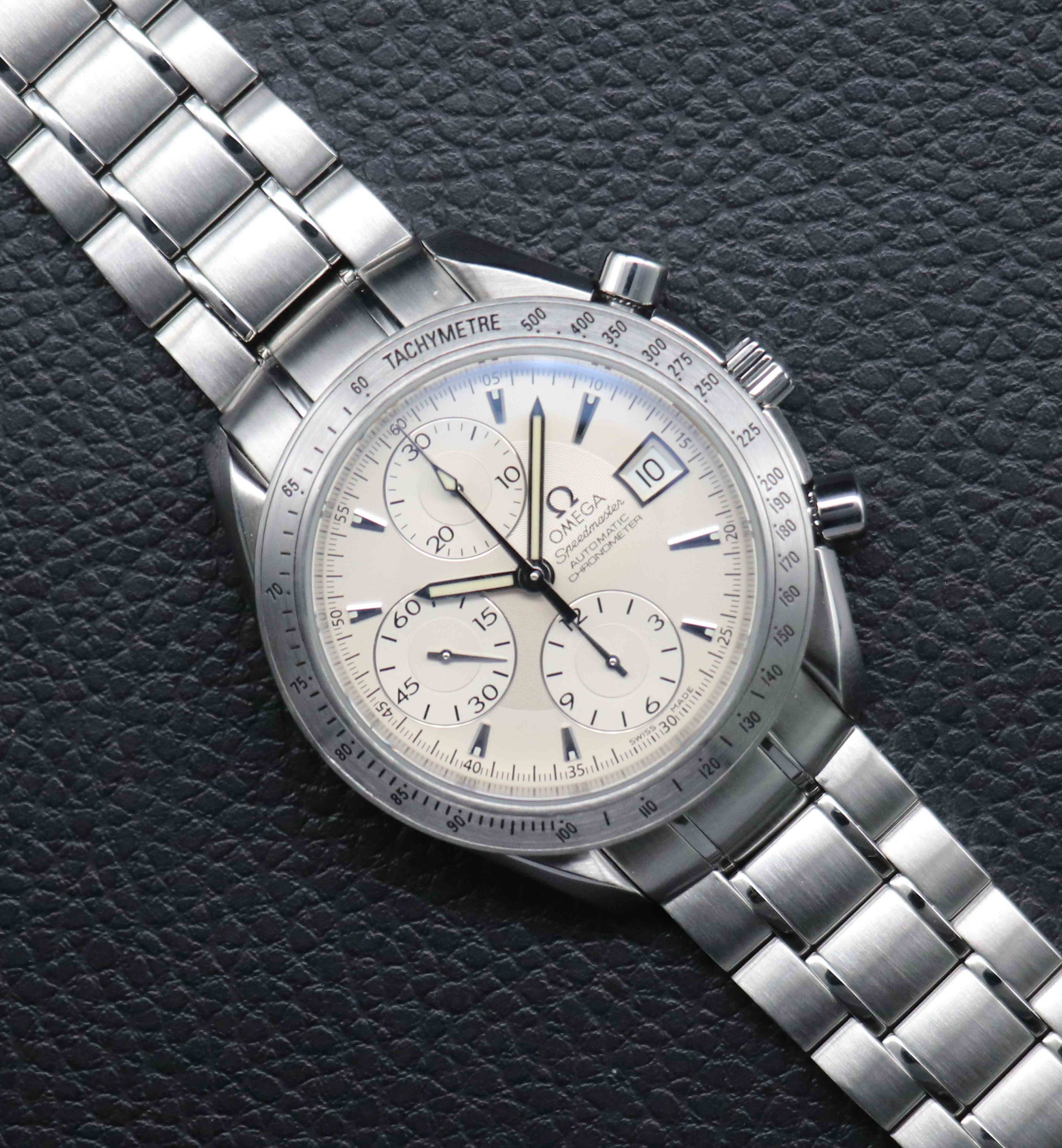 Omega Speedmaster Date 3211.30 Silver Dial 2010 (with papers)