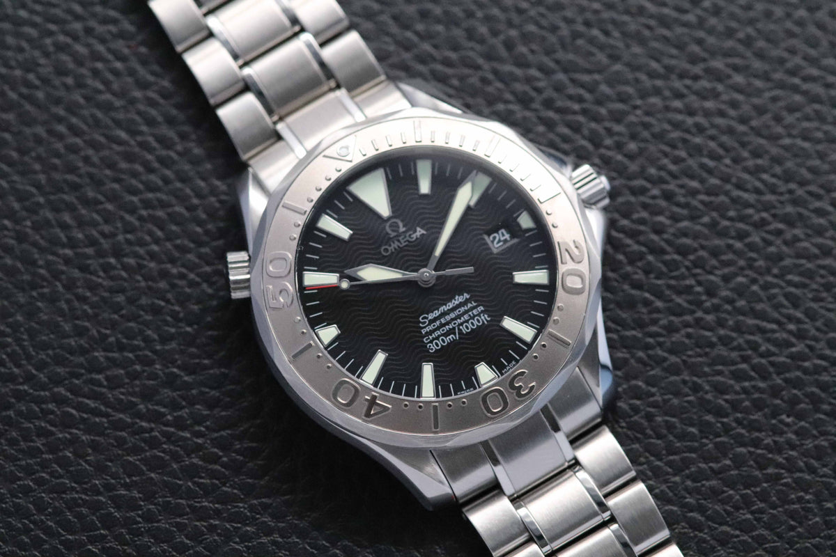 Omega Seamaster Diver 300 2230.50 Black Dial 2006