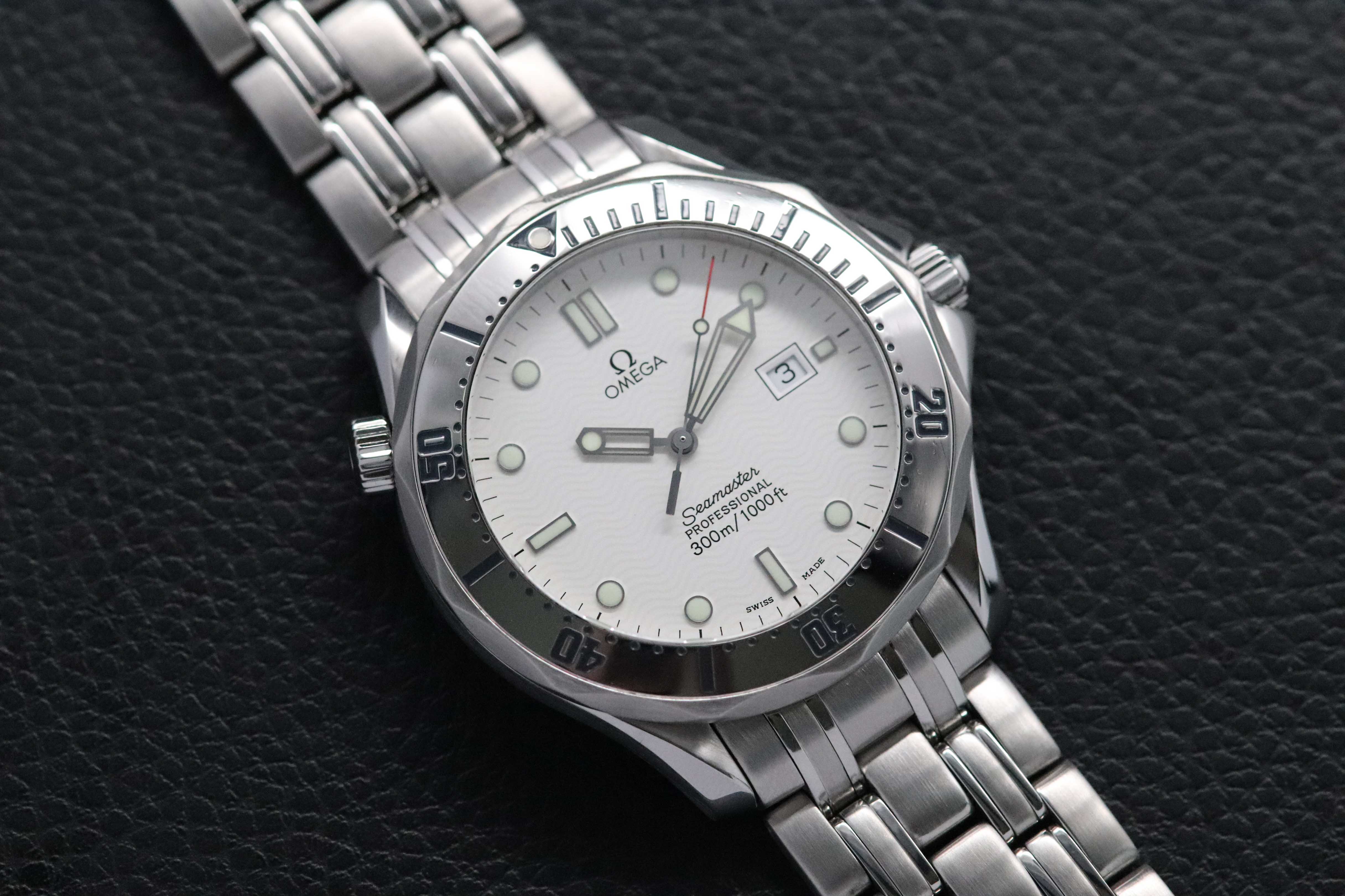 Omega Seamaster 300 Albino 2542.20 White Dial 1995