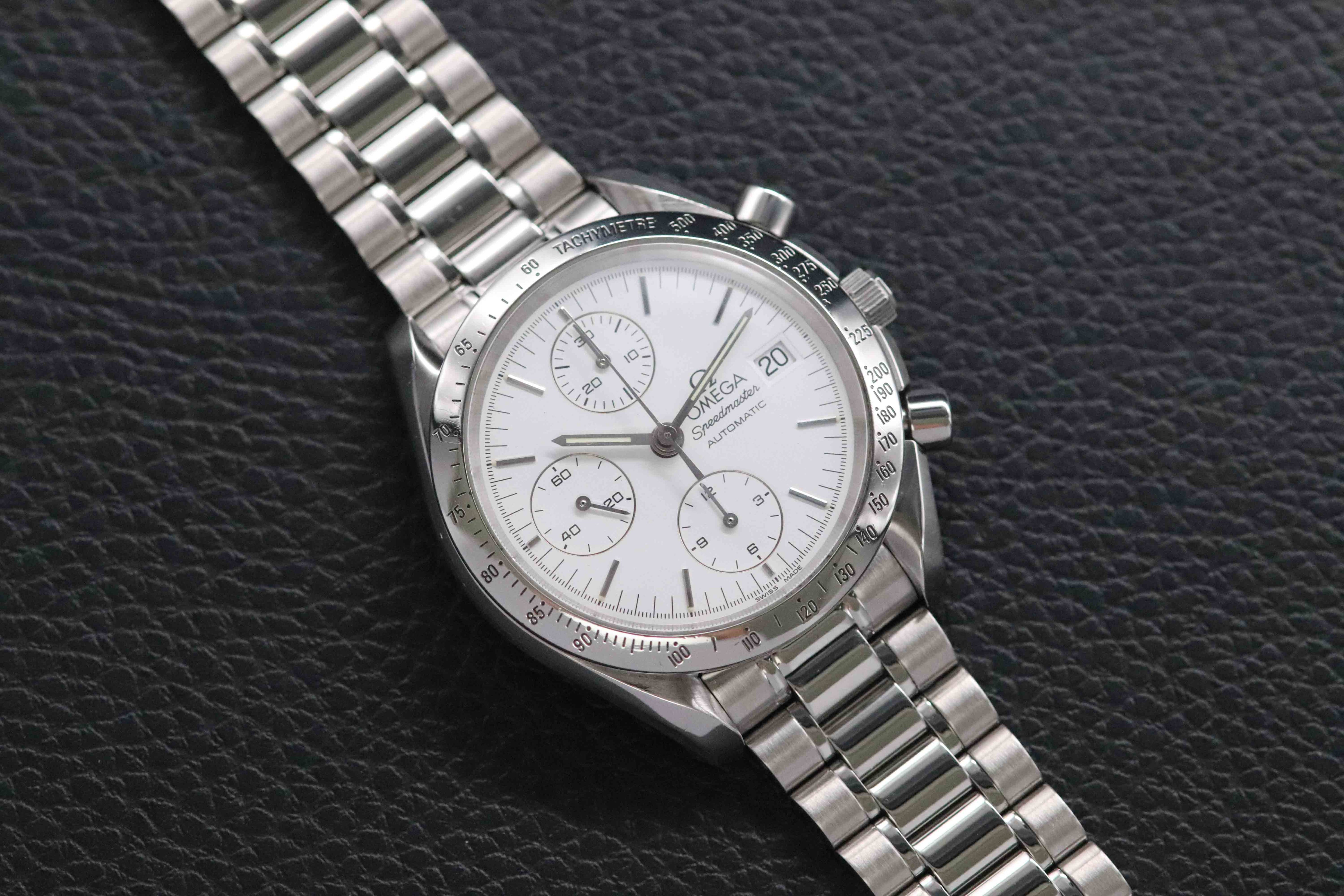 Omega Speedmaster Date 3511.20 White Dial 1998 Albino Papers