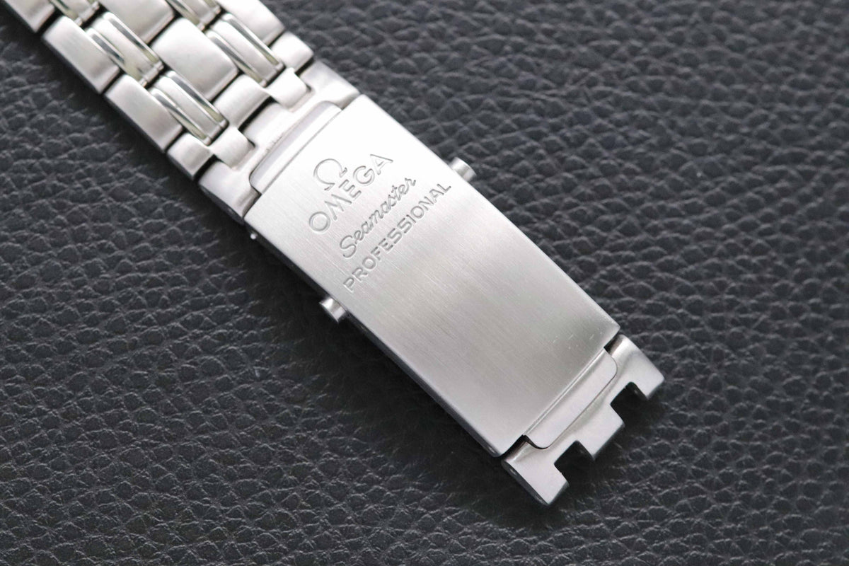 Omega Seamaster Diver 300 2552.20 White Dial 1999