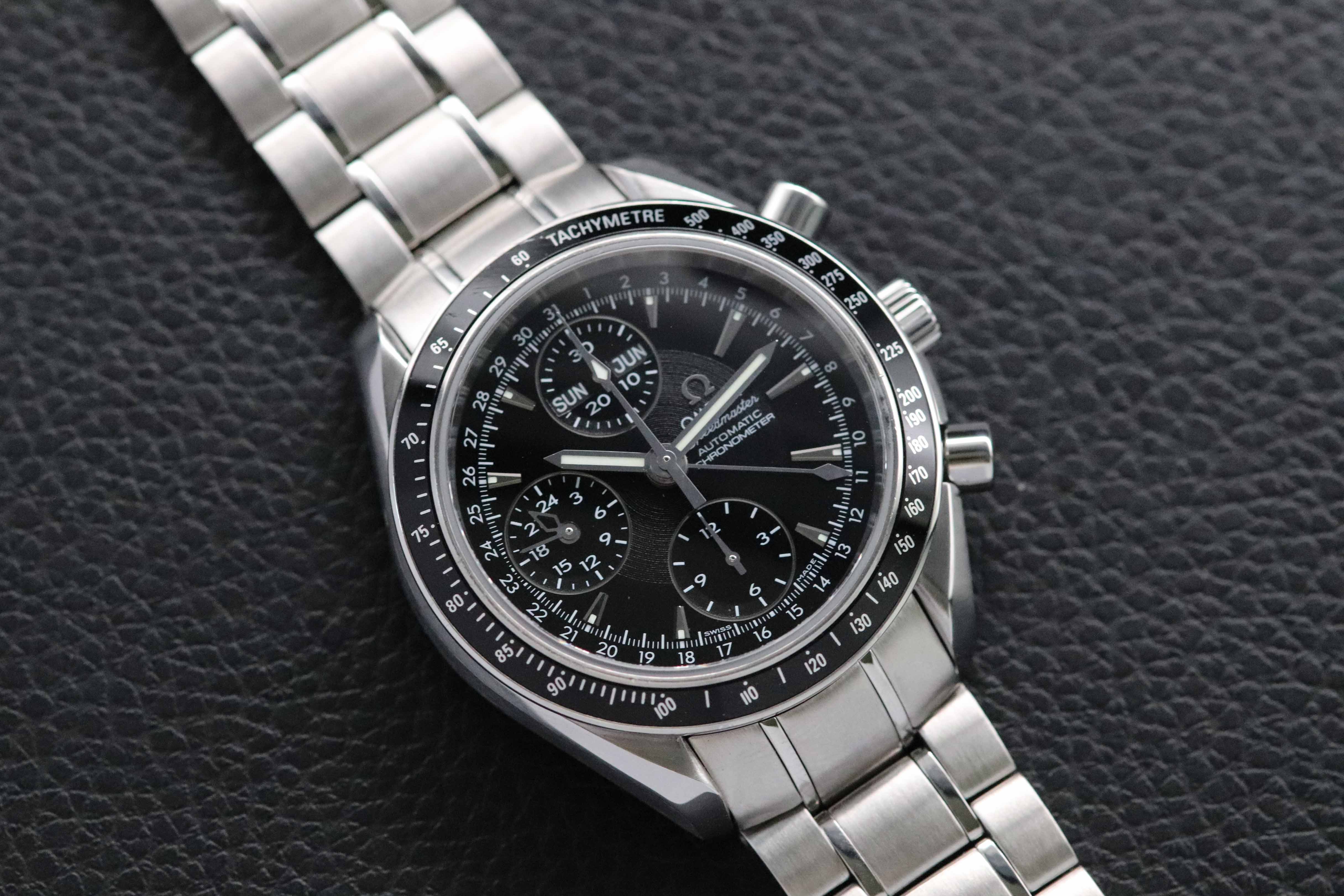 Omega Speedmaster Day Date 3220.50 Complete Set 2012 Box + Papers