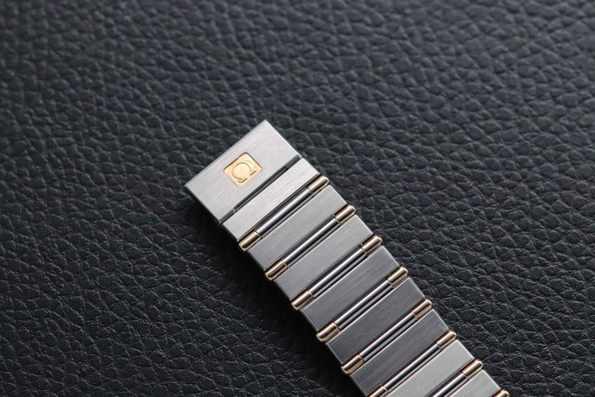Omega Constellation Manhattan 1320.20 White Dial 1996