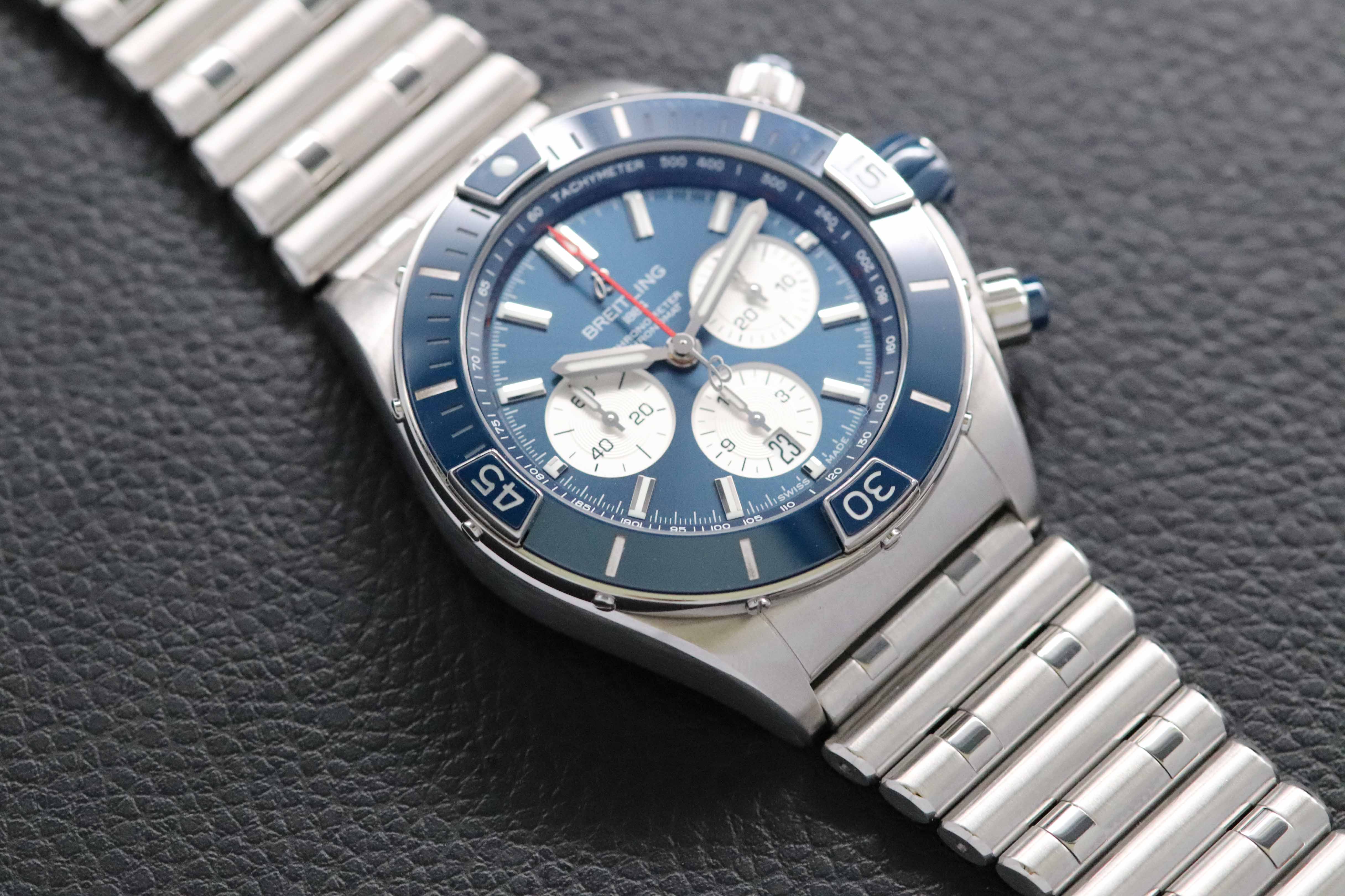 Breitling Super Chronomat AB0136 Fullset 2026 Box+Papers