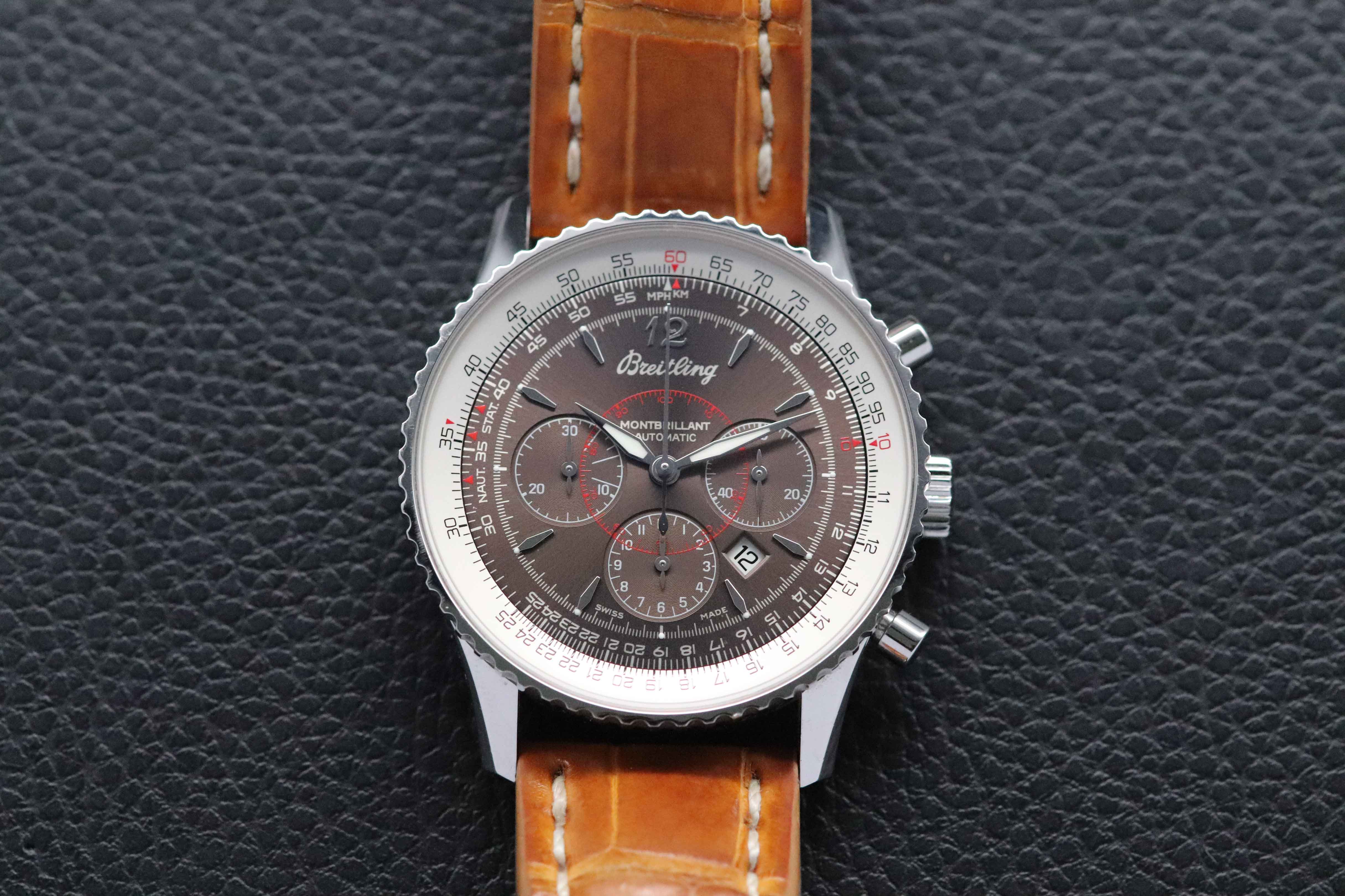 Breitling Navitimer Montbrilliant A41370 Set completo 2015 con scatola e documenti