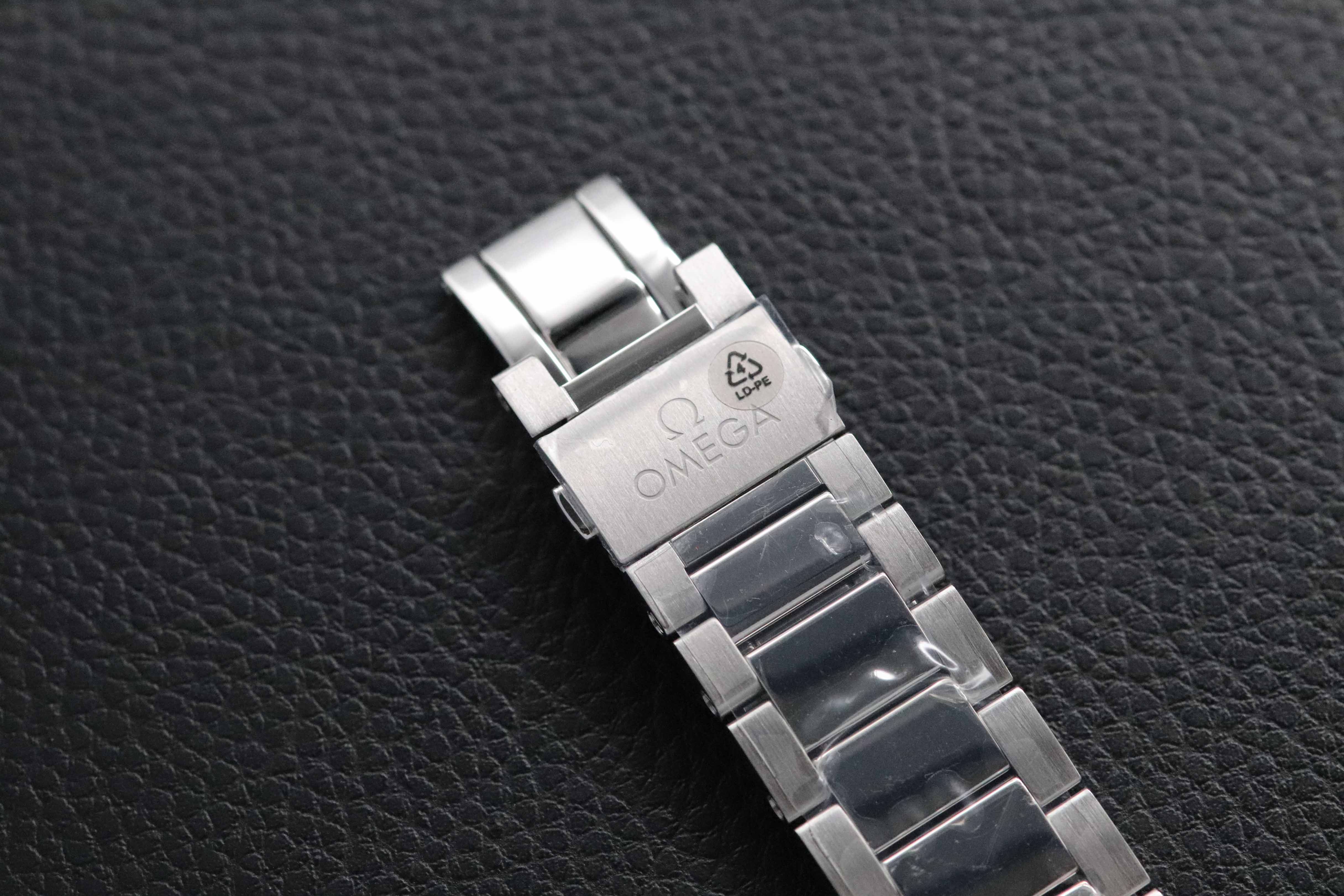 Omega Seamaster Aqua Terra 220.10.41.21.03.001 Fullset 2026 Box+Papers