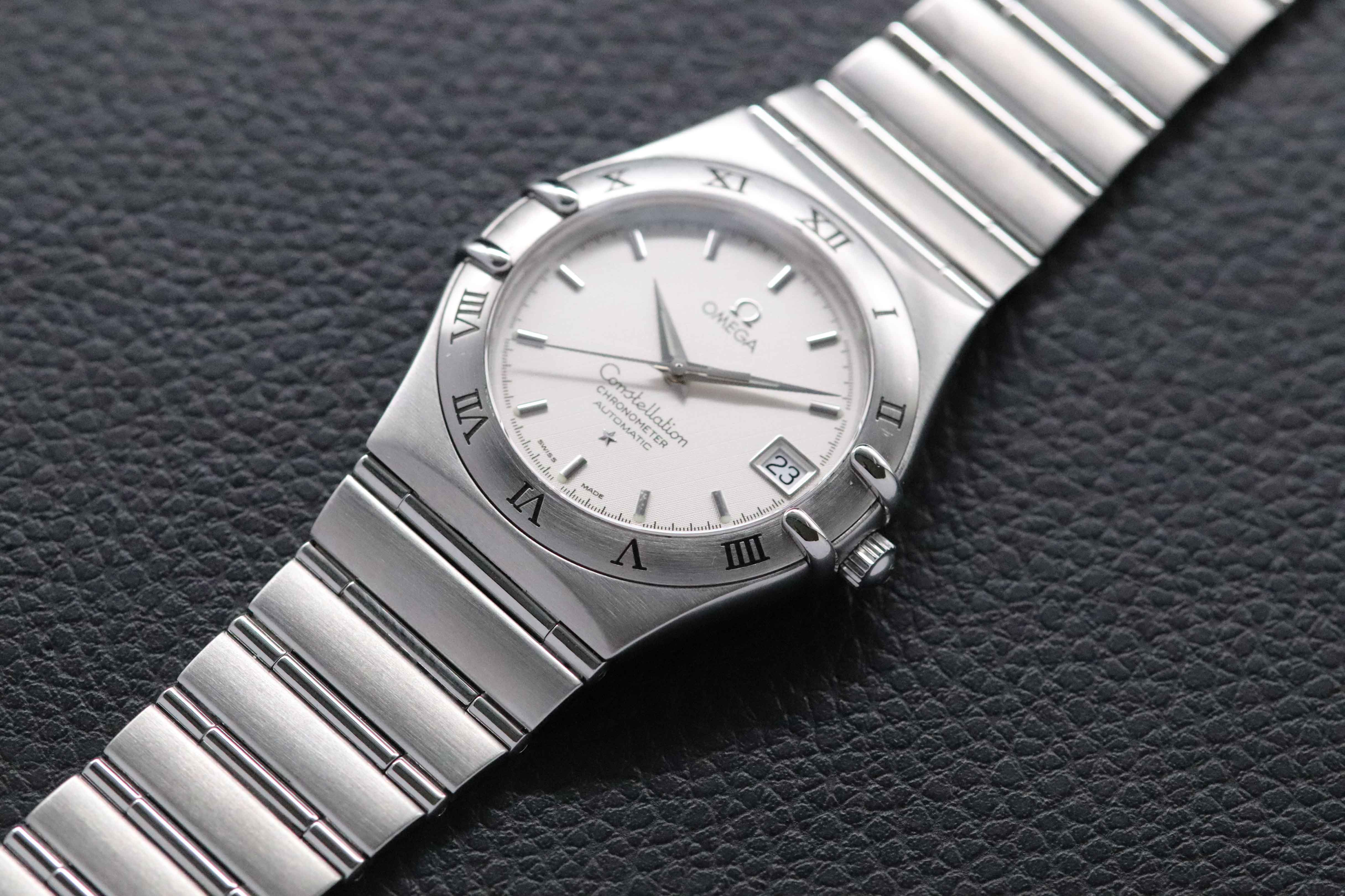 Omega Constellation 1502.30 con esfera plateada, 2006