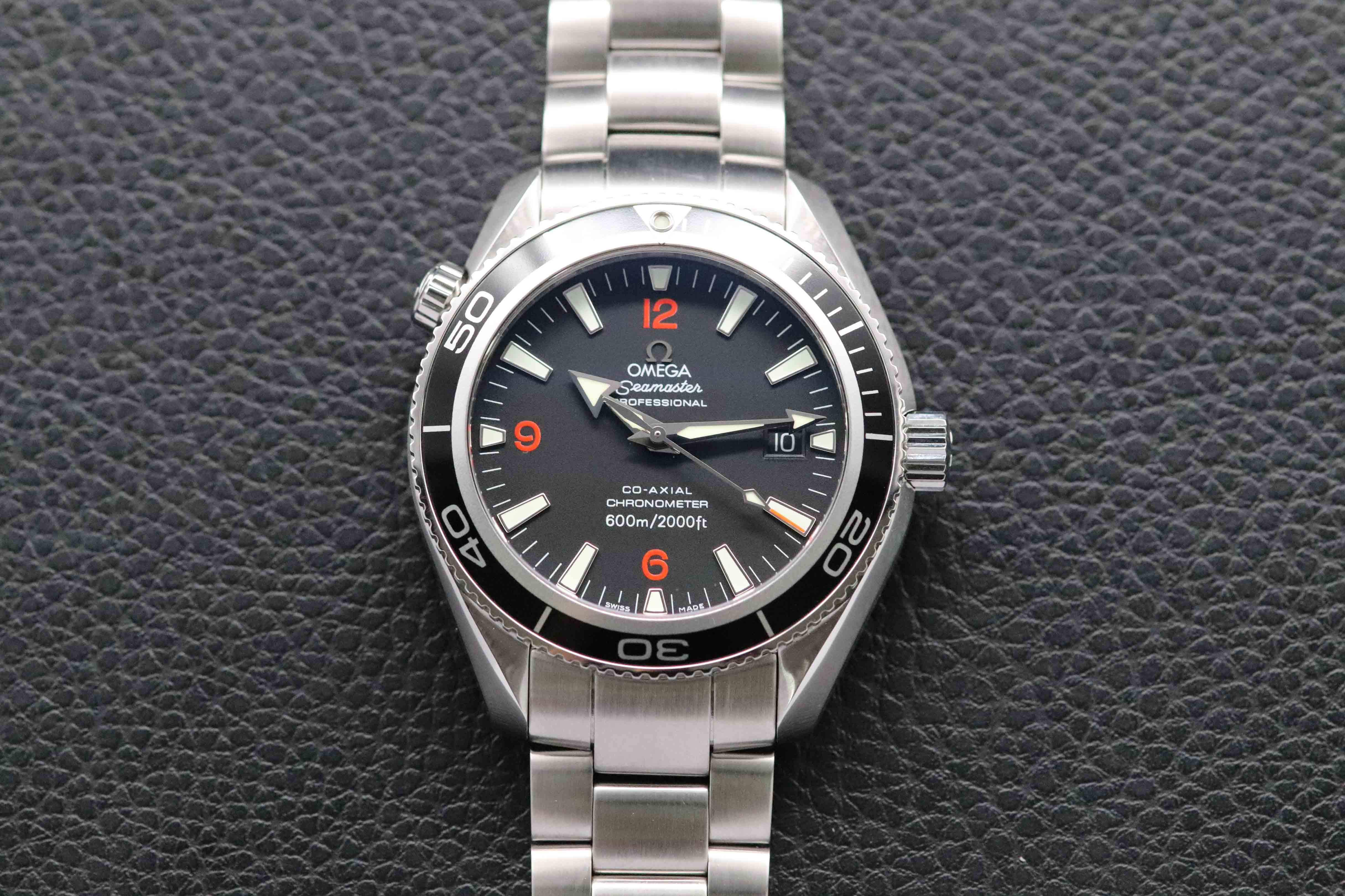 Omega Seamaster Planet Ocean 2201.51, FULLSET de 2008, caja y PAPERS