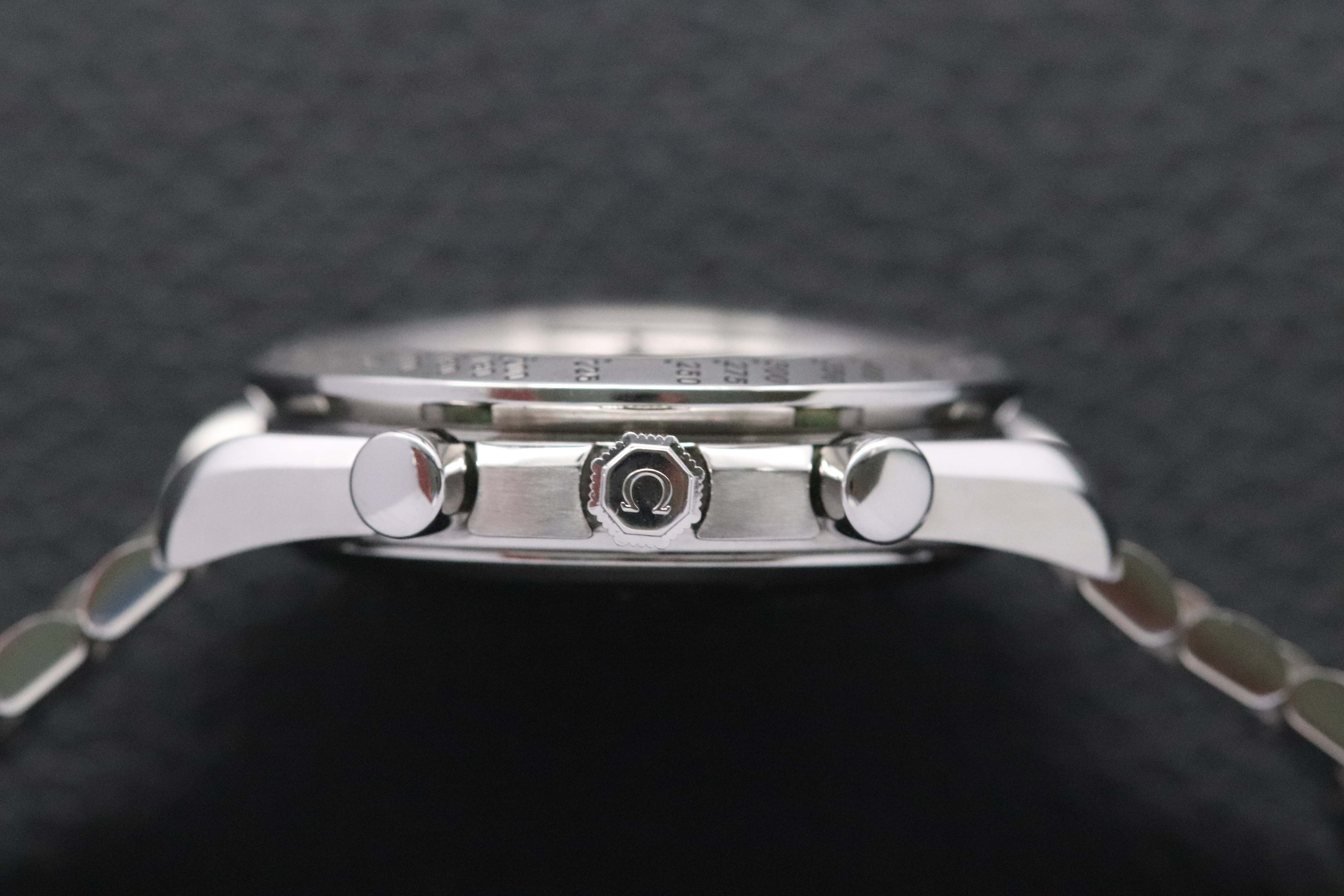 Omega Speedmaster Date 3511.70 Green Dial 1995