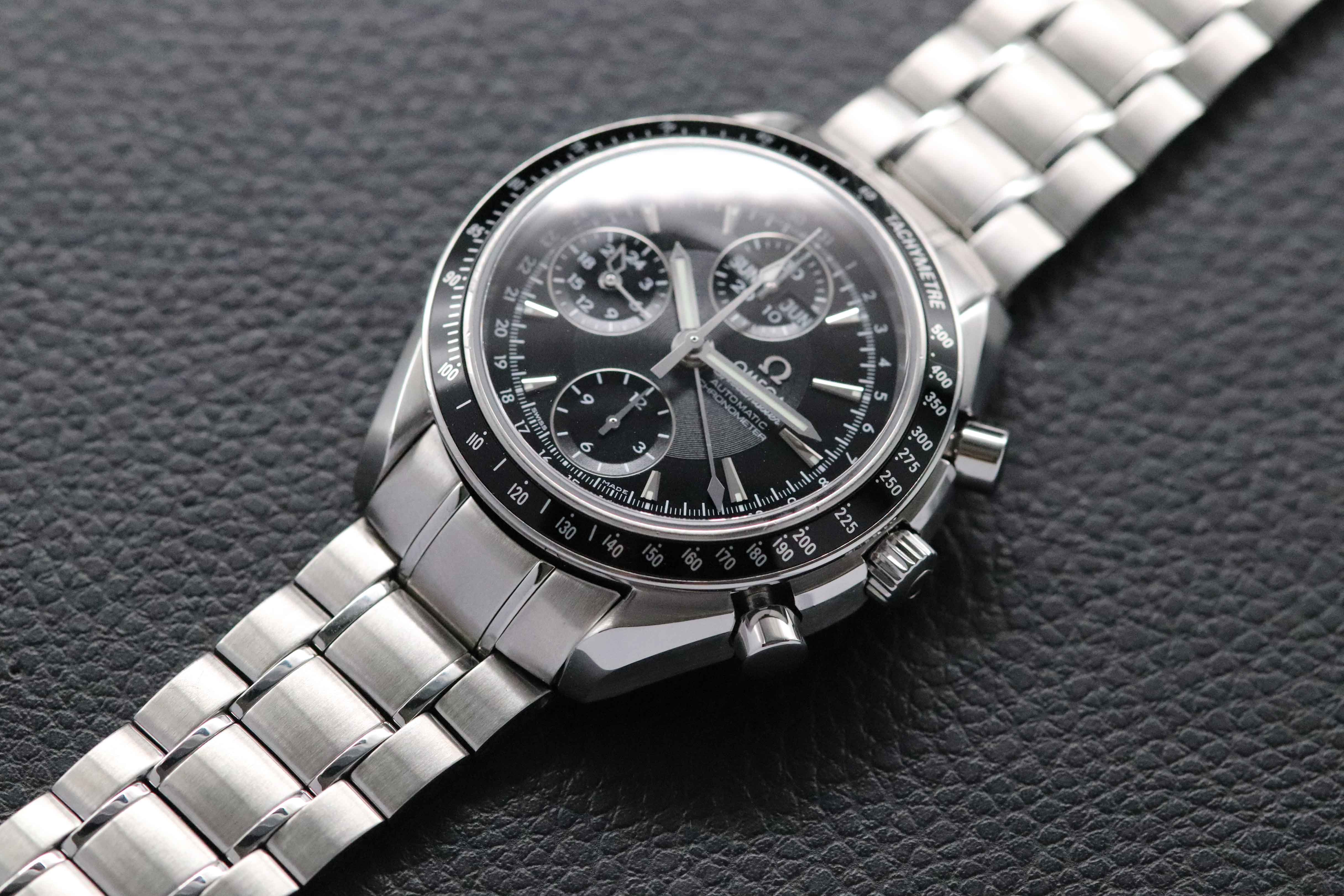 Omega Speedmaster Day Date 3220.50 Complete Set 2012 Box + Papers
