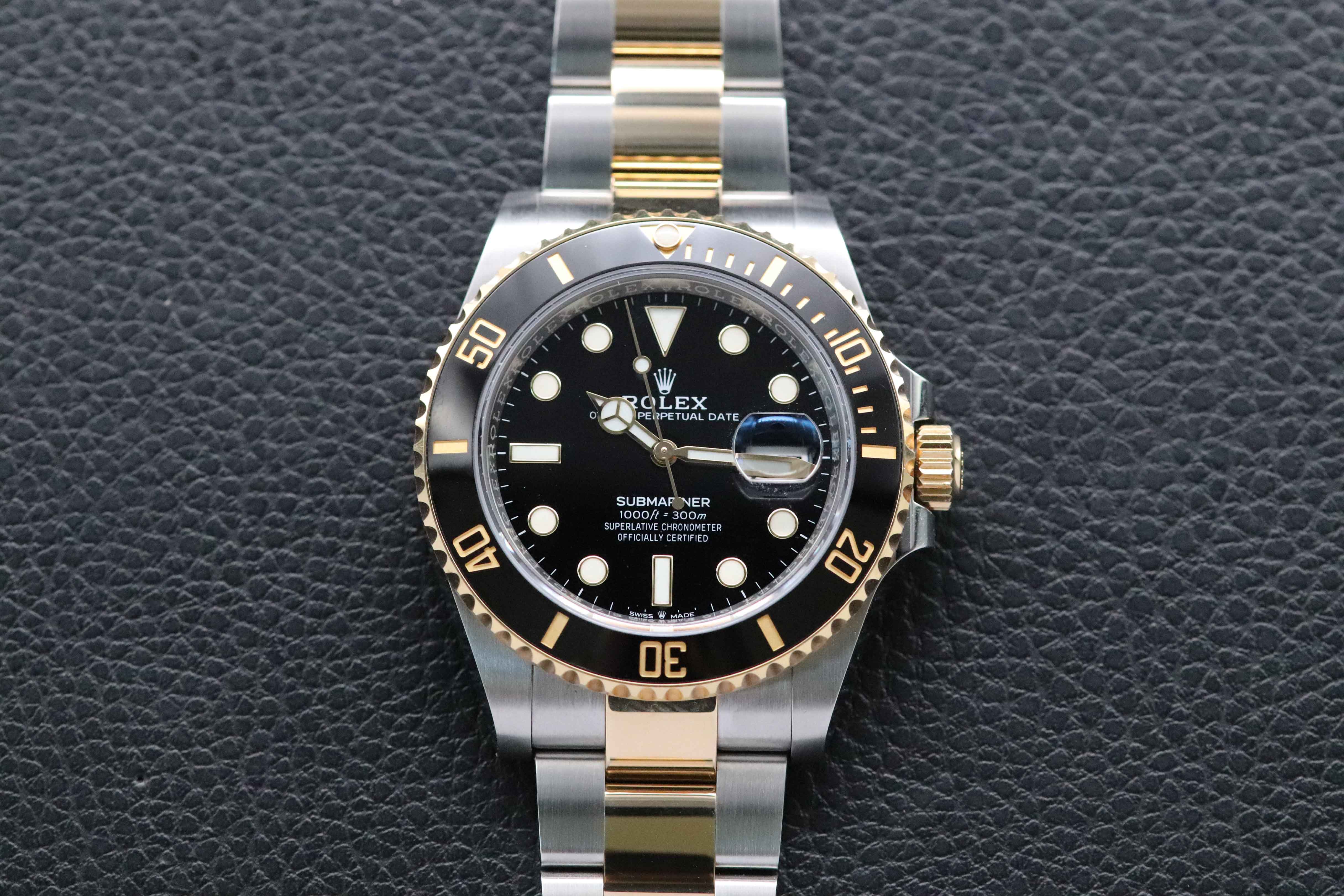 Rolex Submariner Date 126613LN, FULLSET 2023, coffret et PAPERS