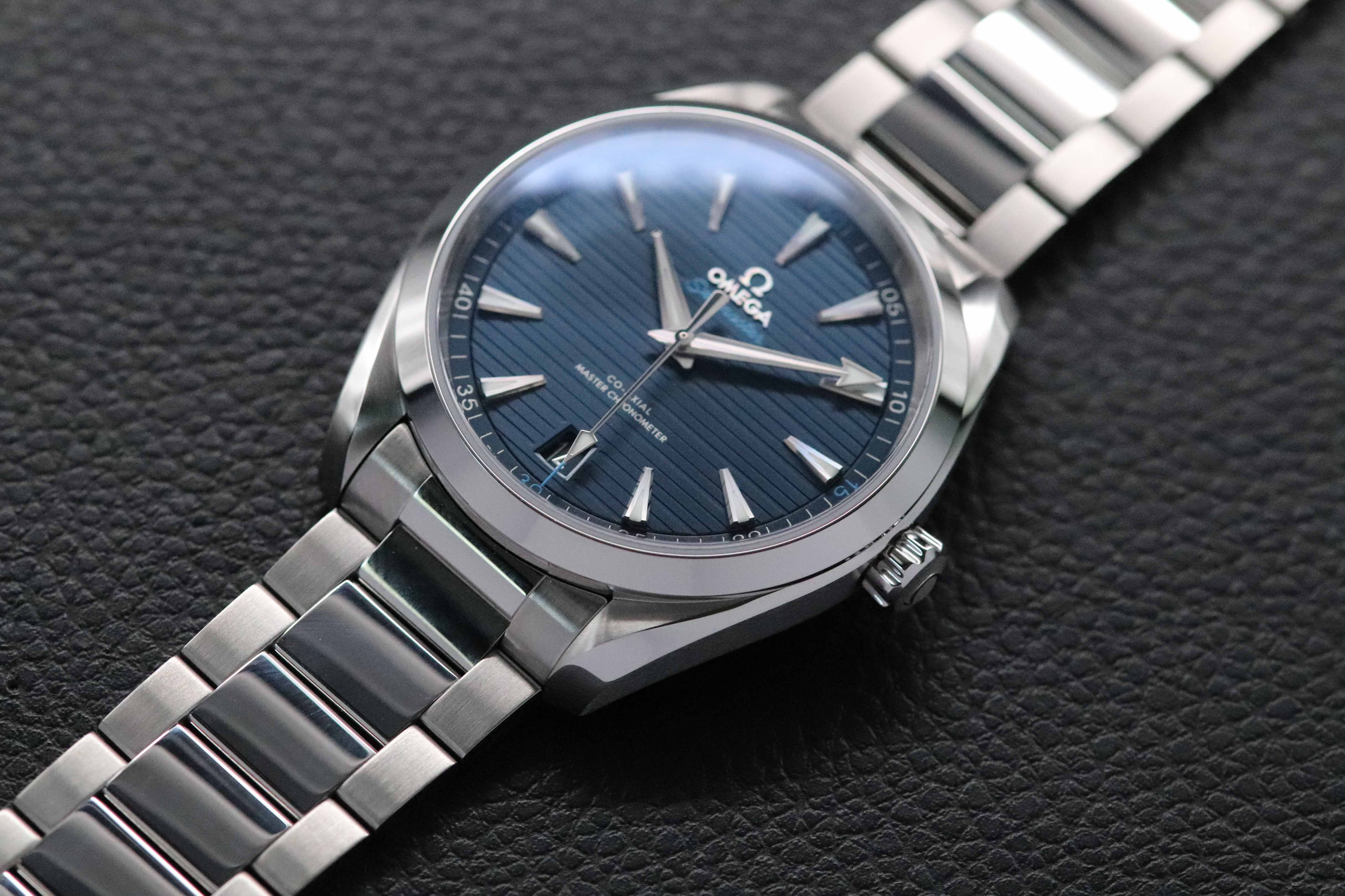 Omega Seamaster Aqua Terra 220.10.41.21.03.001 Complete Set 2026 Box + Papers
