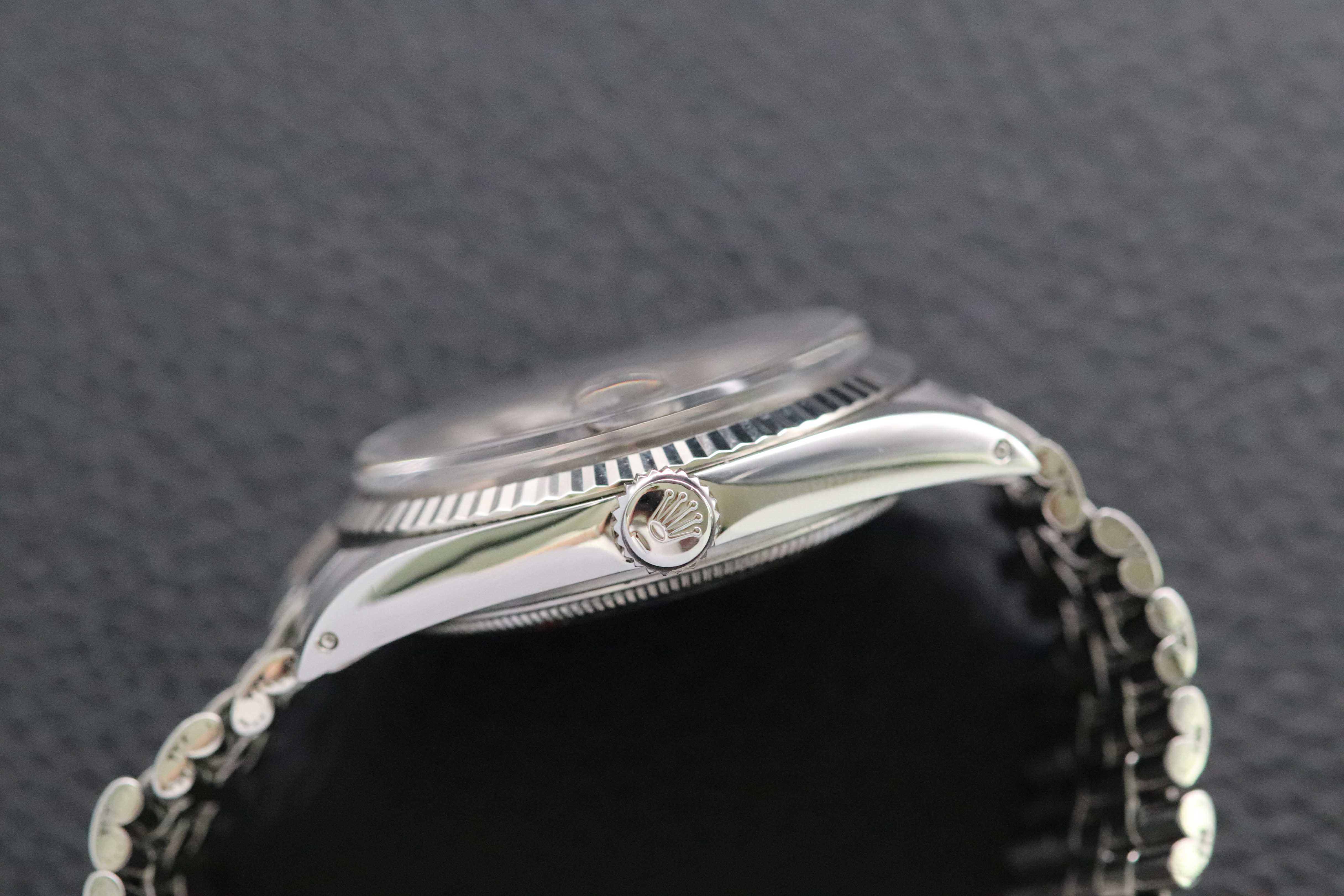 Rolex Datejust 1601 Gray Dial 1970 boîte