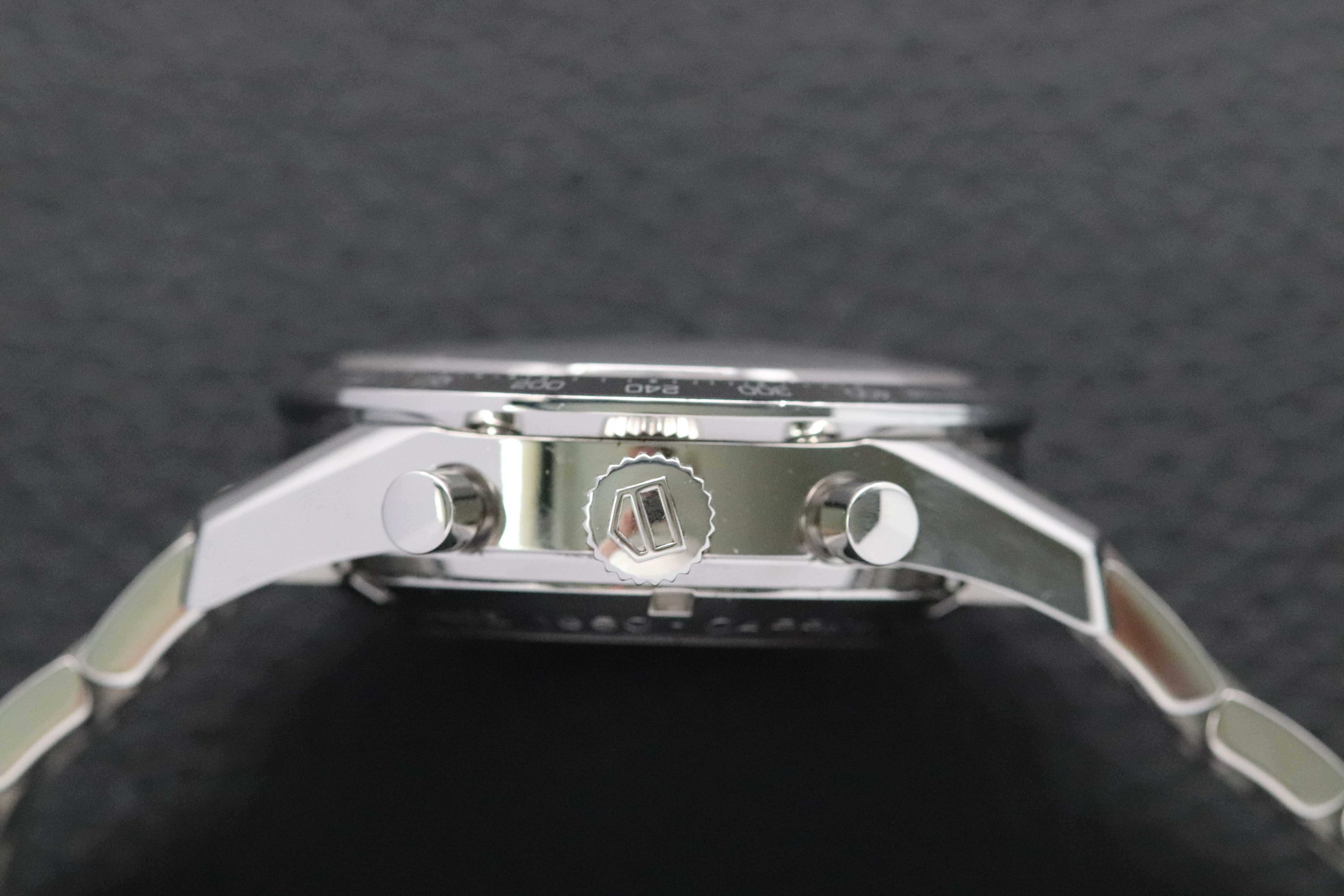 Tag Heuer Carrera Calibre 16 CV2010.BA0794 Fullset 2011 Box+Papers