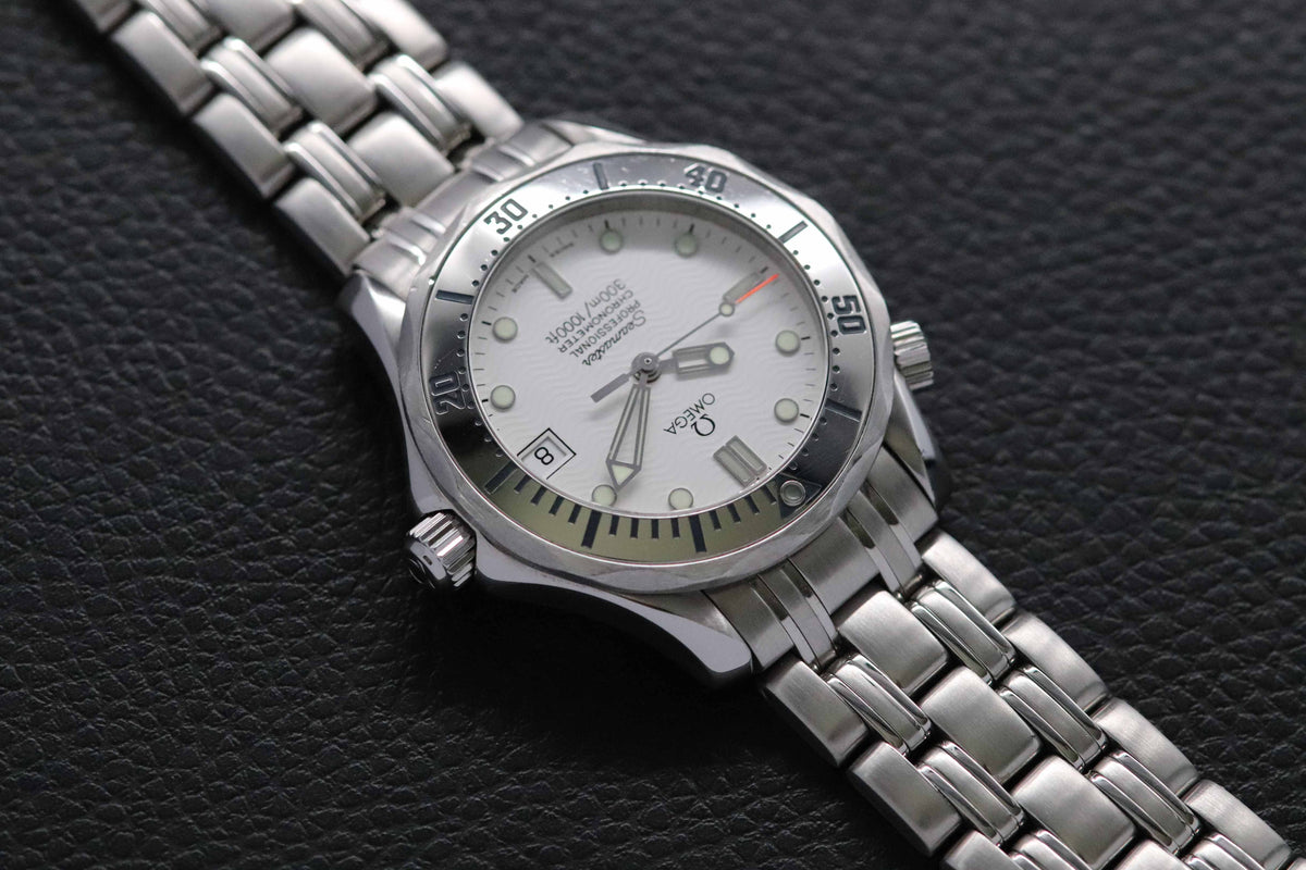 Omega Seamaster Diver 300 2552.20 White Dial 1999