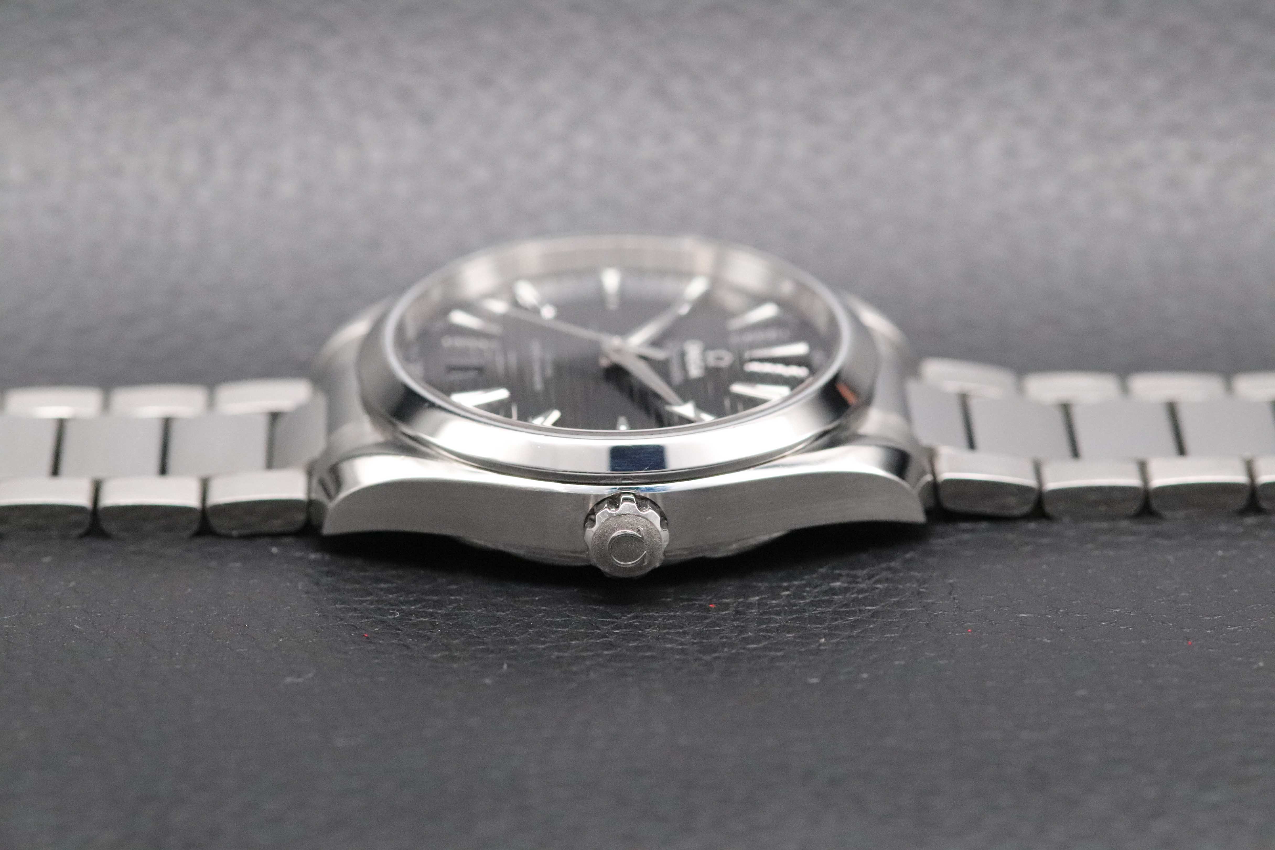 Omega Seamaster Aqua Terra 220.10.41.21.01.001, FULLSET 2021, coffret + PAPERS