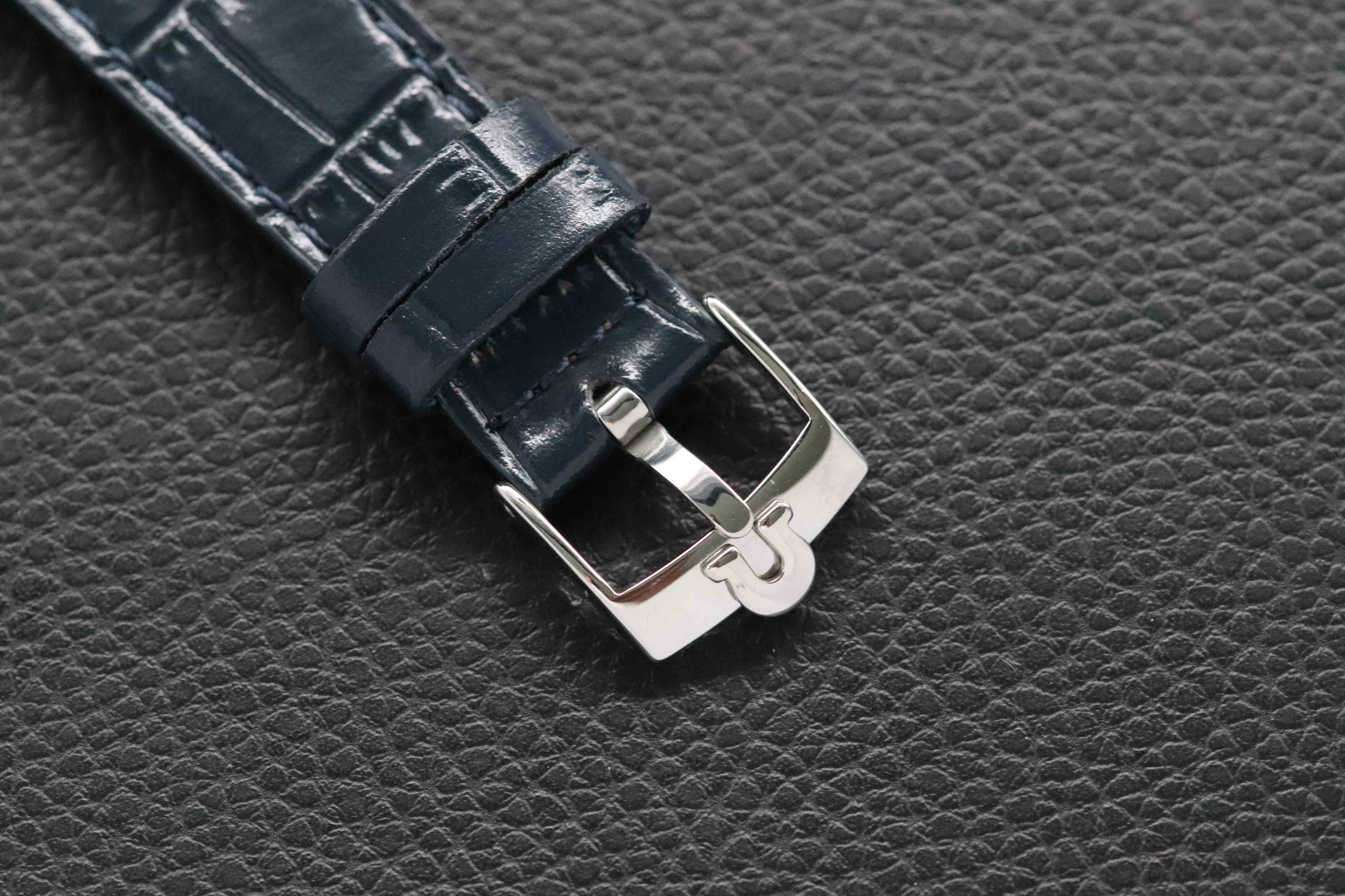 Omega De Ville Prestige 424.13.40.20.03.002 Esfera plateada 2018