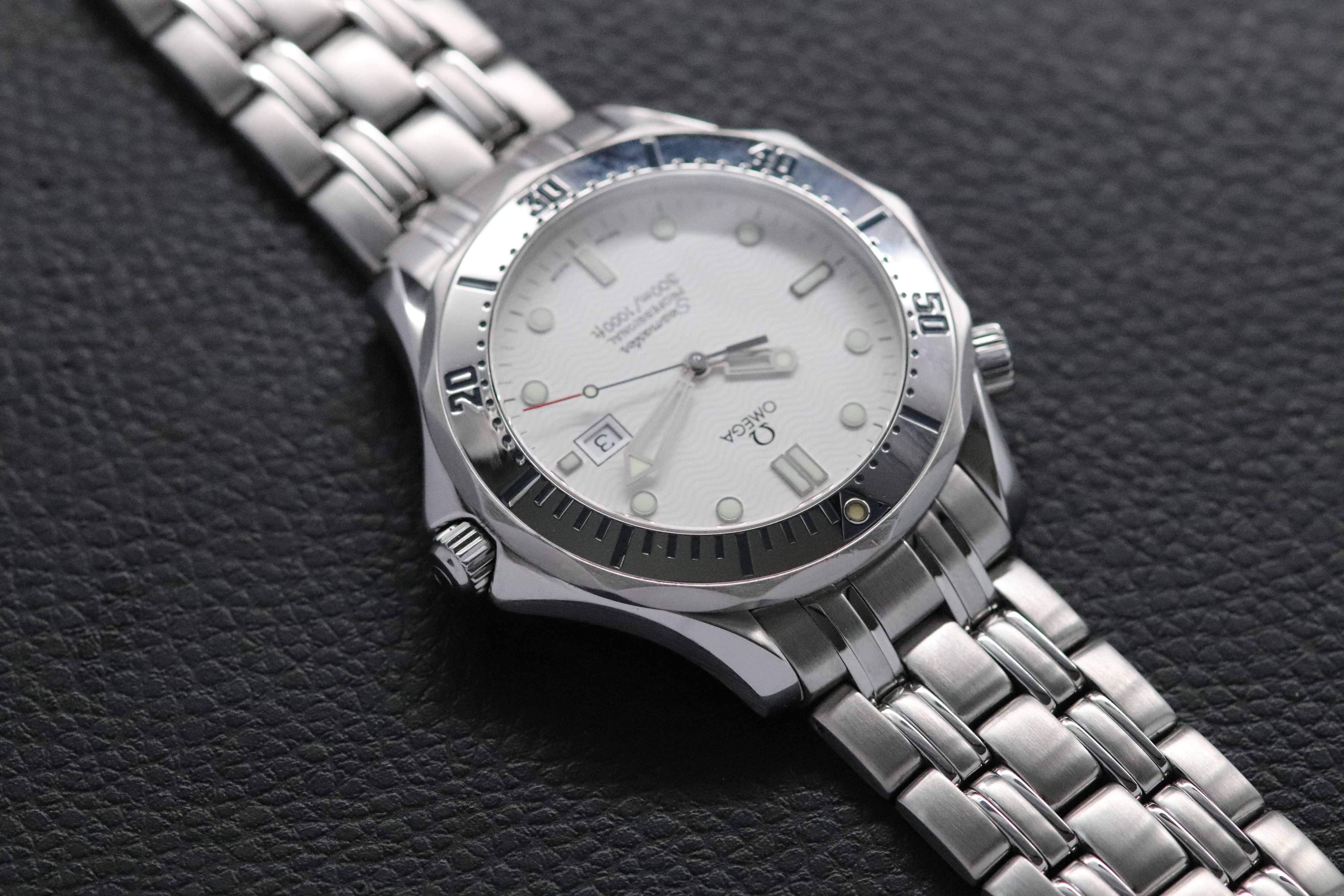 Omega Seamaster 300 Albino 2542.20 White Dial 1995