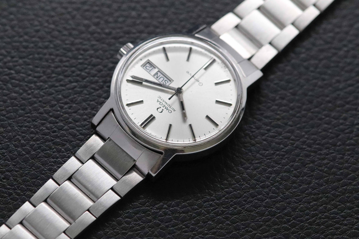 Omega Genève 166.0117 Silver Dial 1972