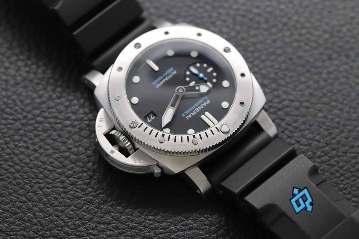 Panerai Luminor Submersible PAM00973 Fullset 2021 Box+Papers